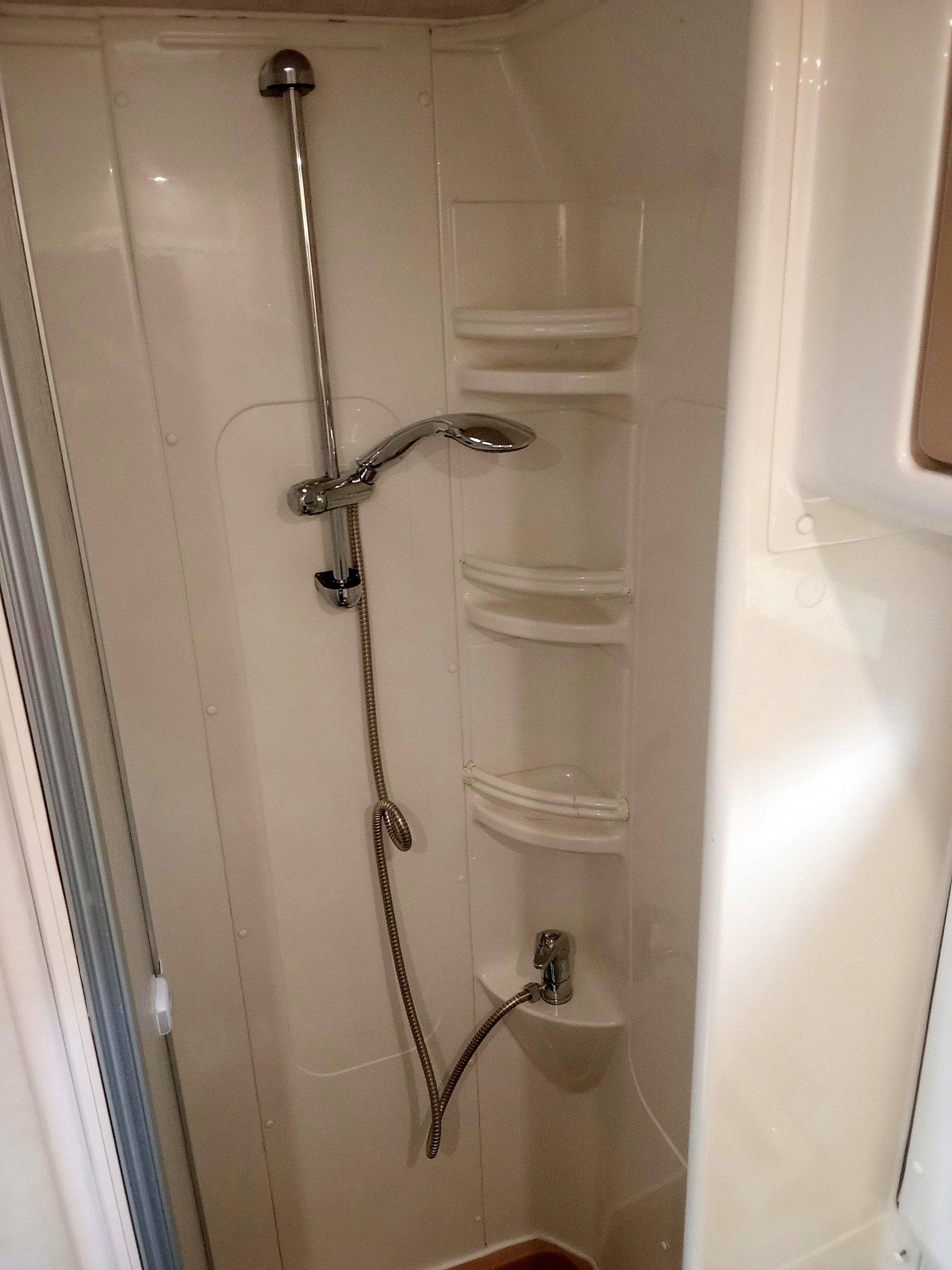 3 C Cartier/Brisebras Transit