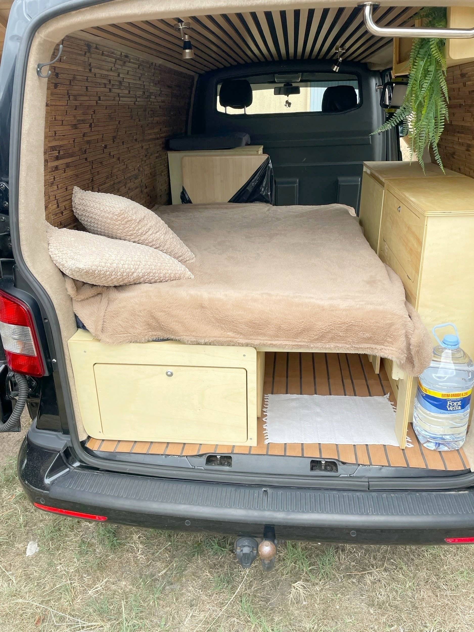 Volkswagen T5 