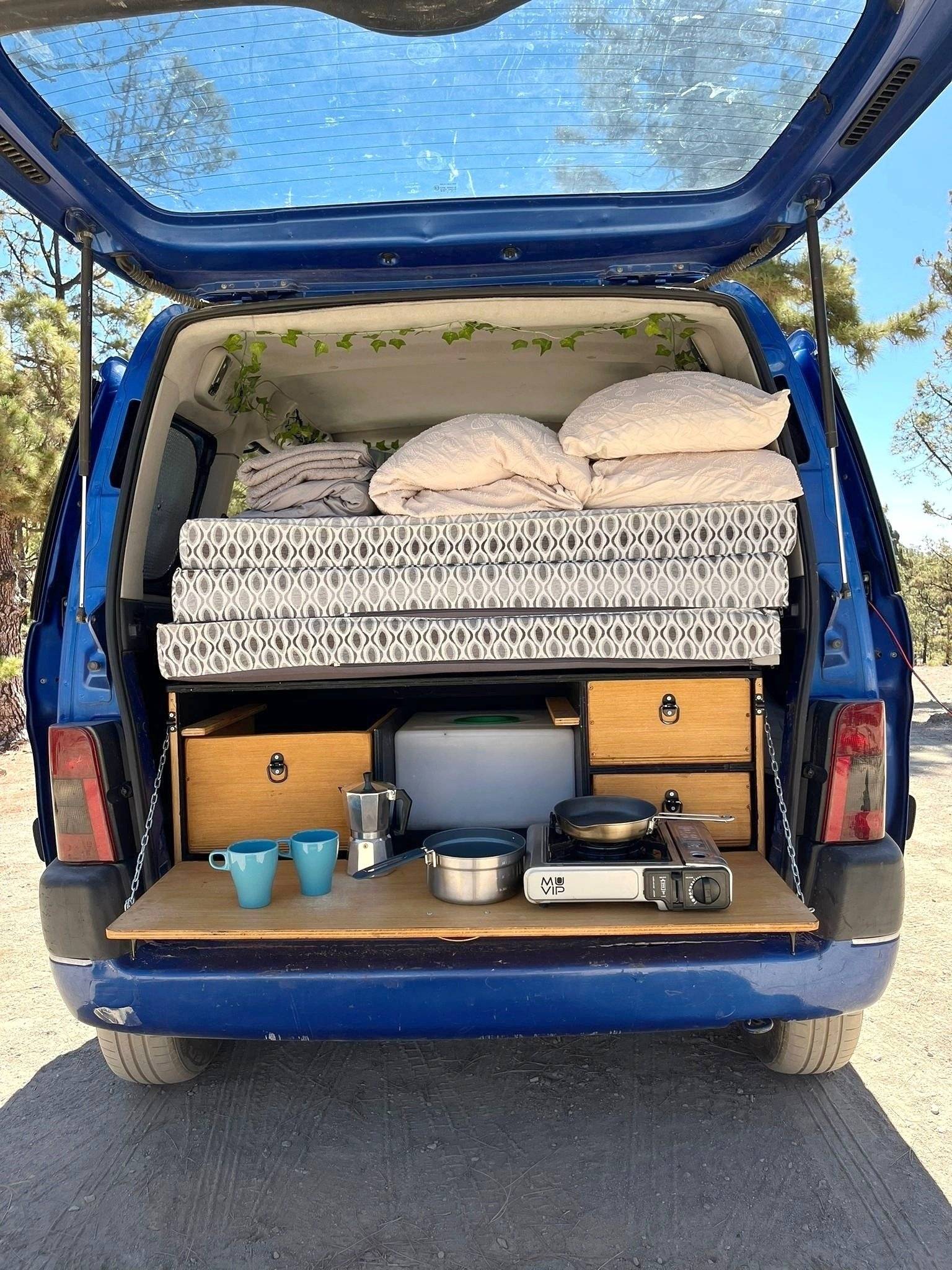 Camper Track Peugeot Partner Tepee