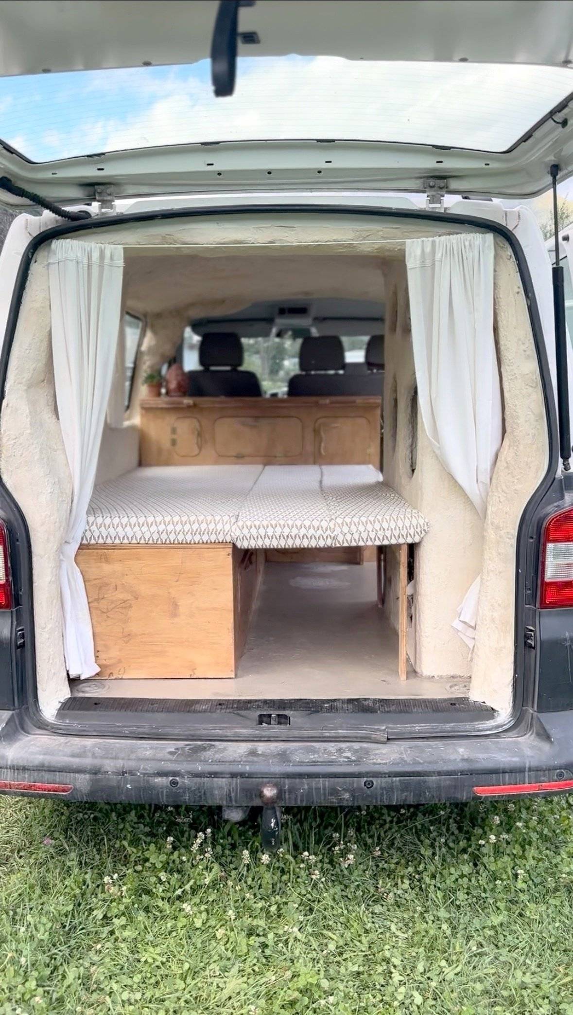 Dormidas Volkswagen Volkswagen Transporter - Yescapa