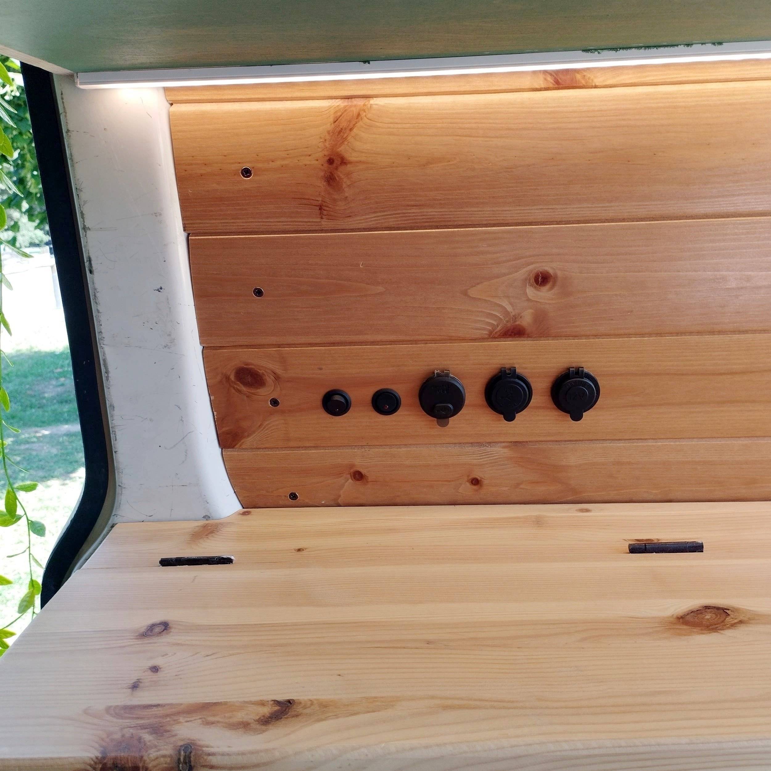 Volkswagen Transporter T5 2.5TDI