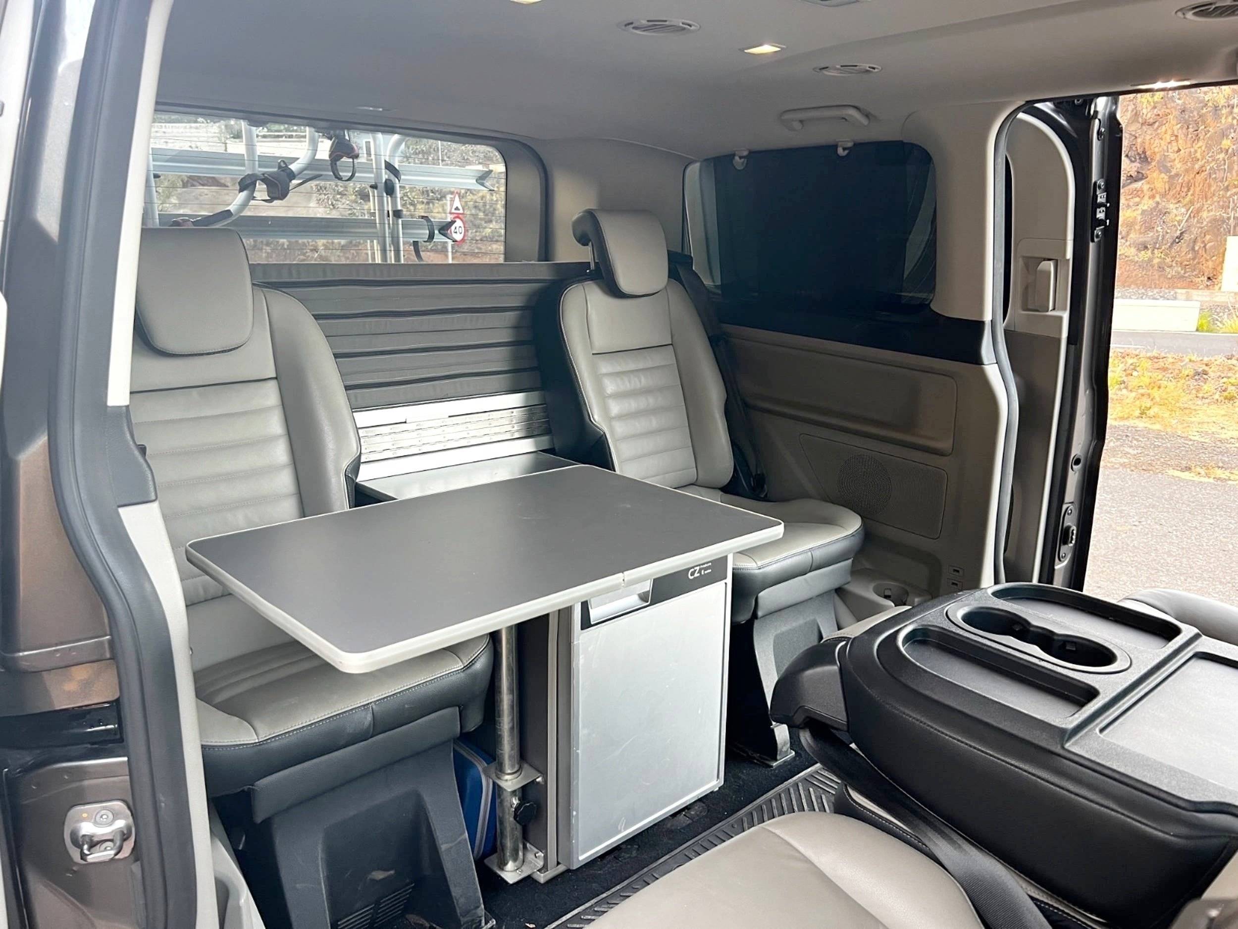 Ford Custom 2,0 l 130 ch