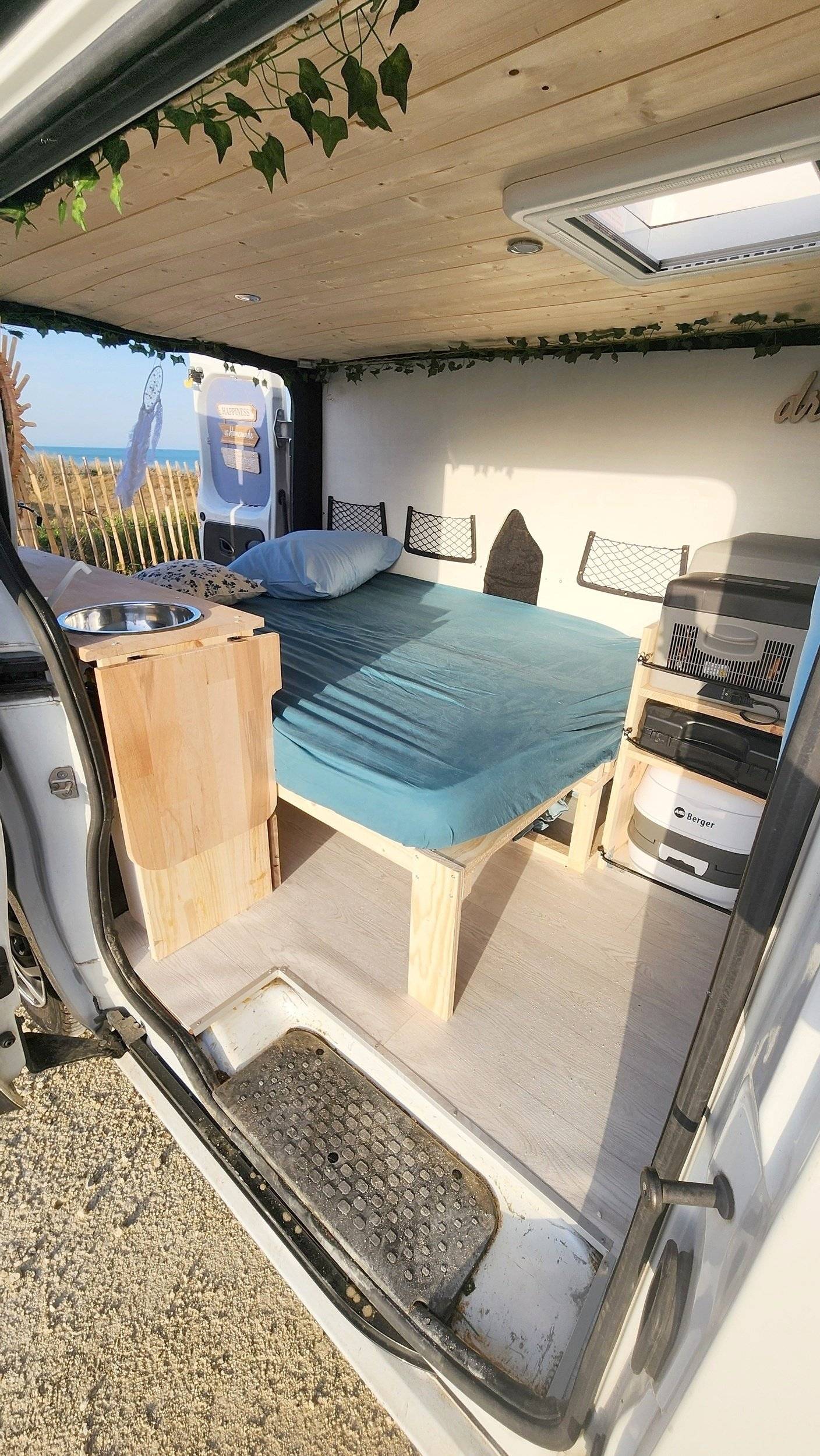 Slaapplaatsen Renault Trafic 3 - Yescapa