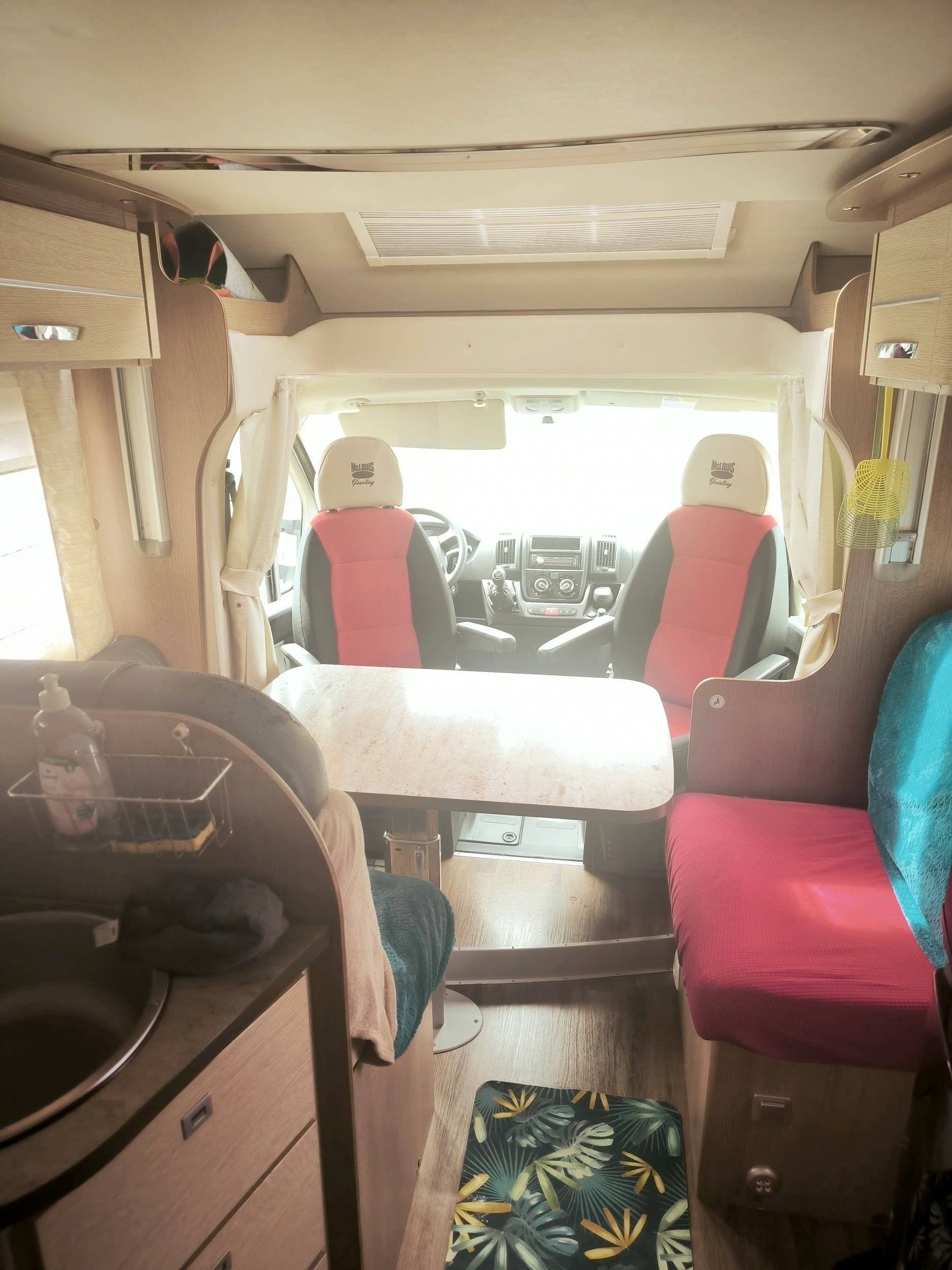 Comedor Fiat Ducato 2,2 l Multijet 130 ch. - Yescapa