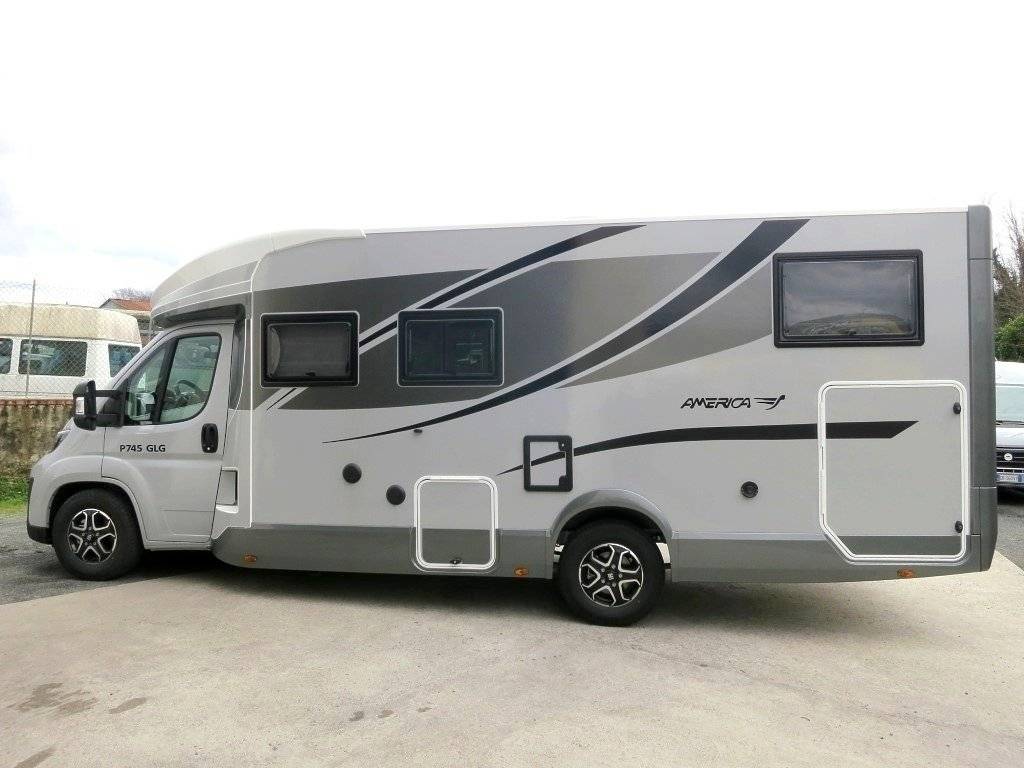 Arca  P745 GLG CON CAMBIO AUTOMATICO