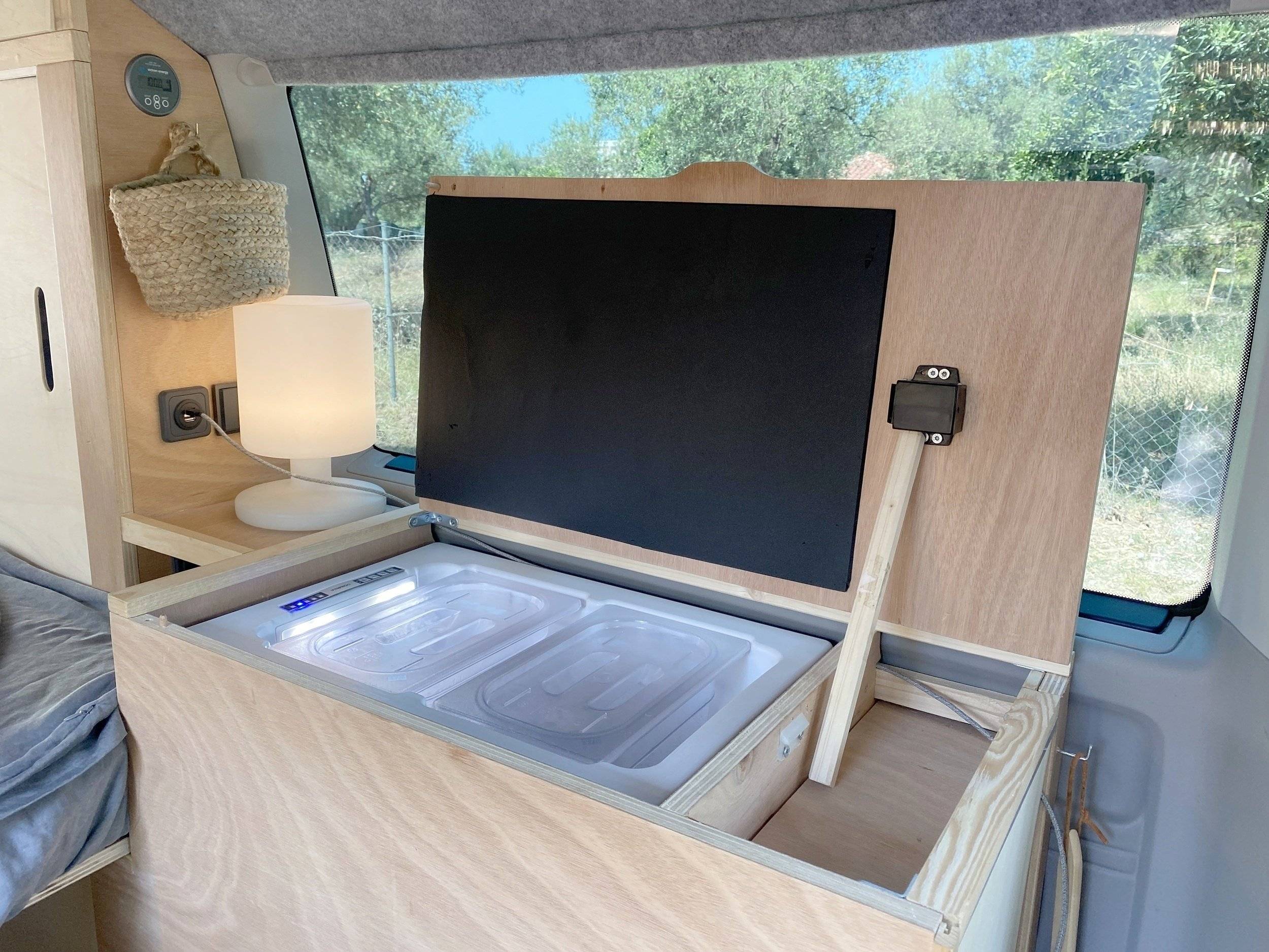 Volkswagen CARAVELLE T6.1 ORIGIN