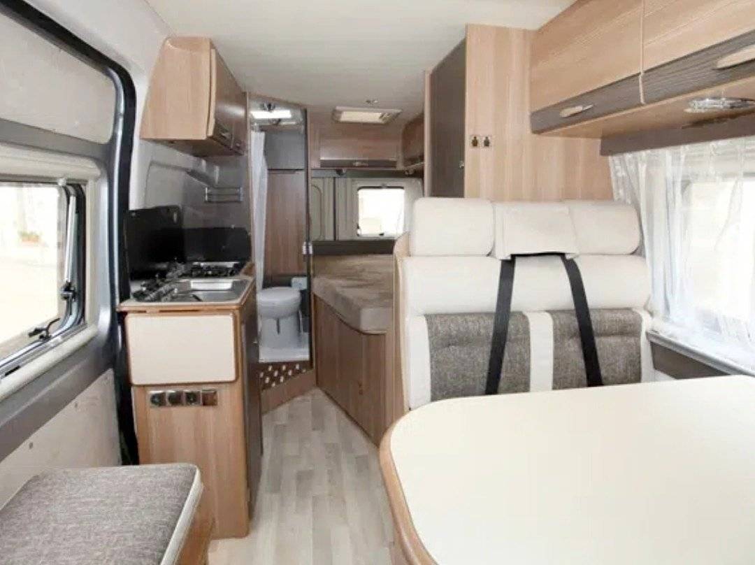 Comedor Fiat Ducato 2,3 l 150 ch - Yescapa