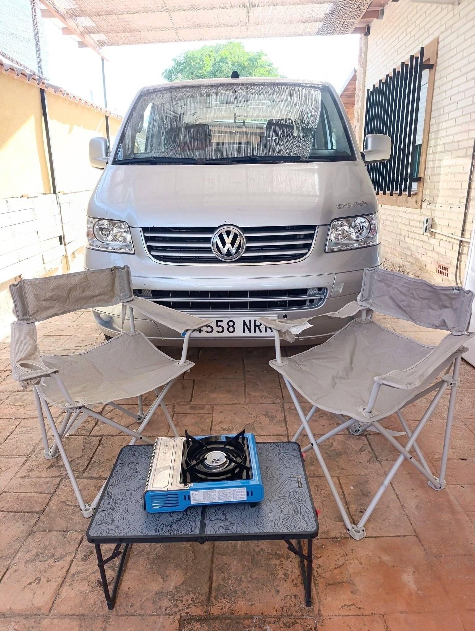 Kitchenette Volkswagen MULTIVAN 2,5 TDI 150 cv - Yescapa