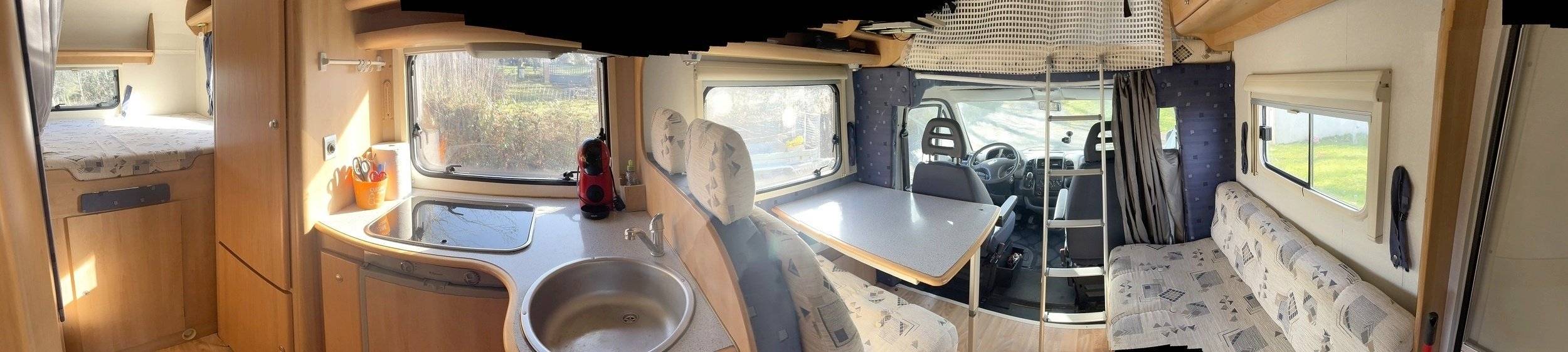 Área de jantar Fiat - Yescapa