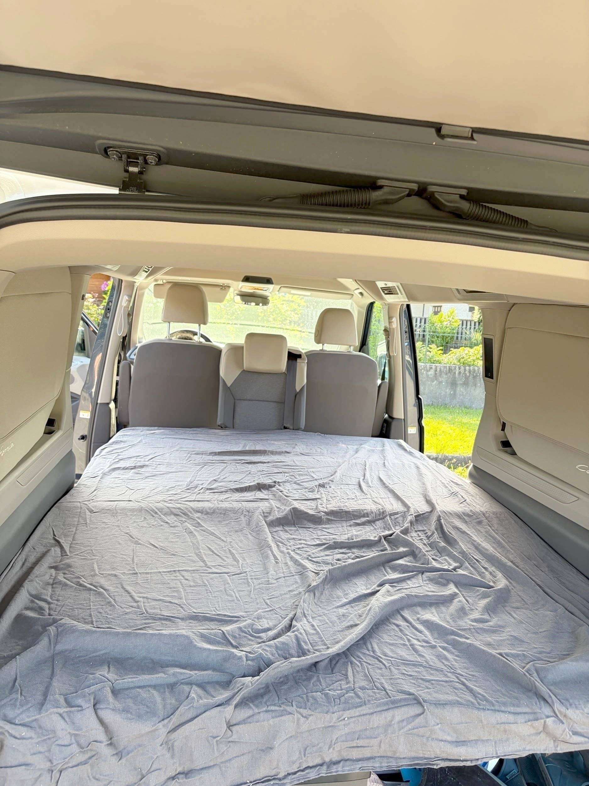 Berth Volkswagen - Yescapa