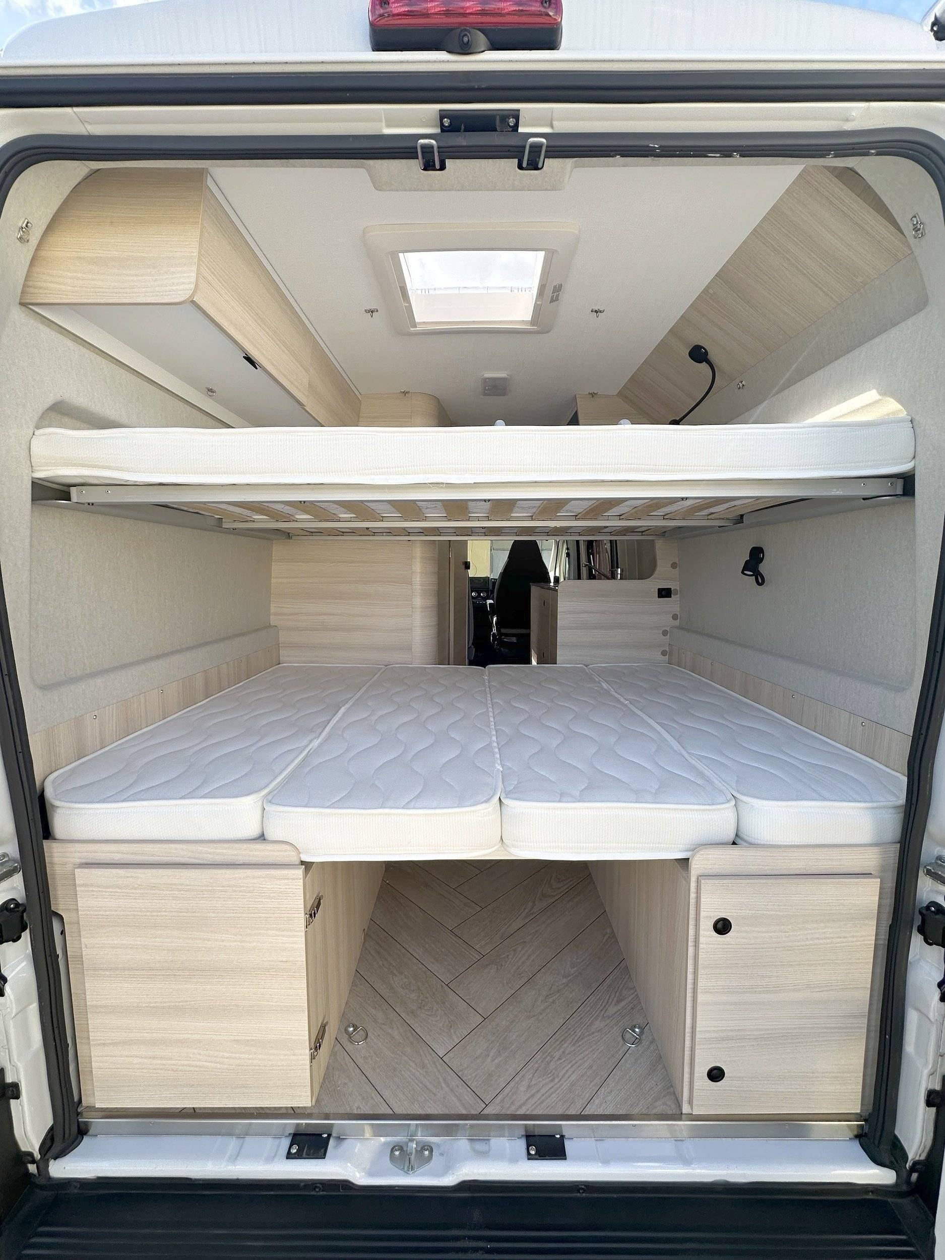 Chausson Chausson V594 First Line