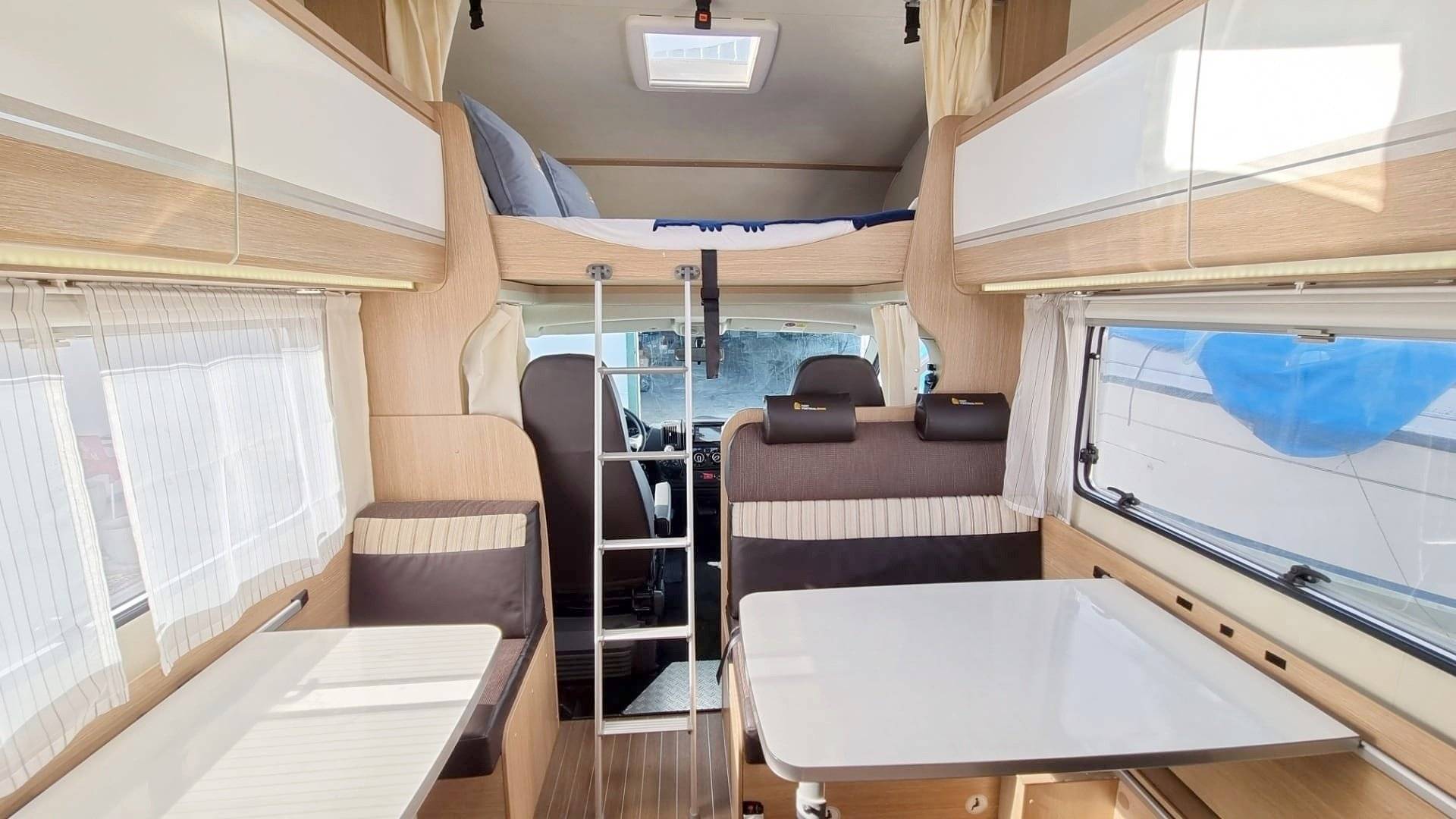 Coin repas Fiat Ducato - Yescapa