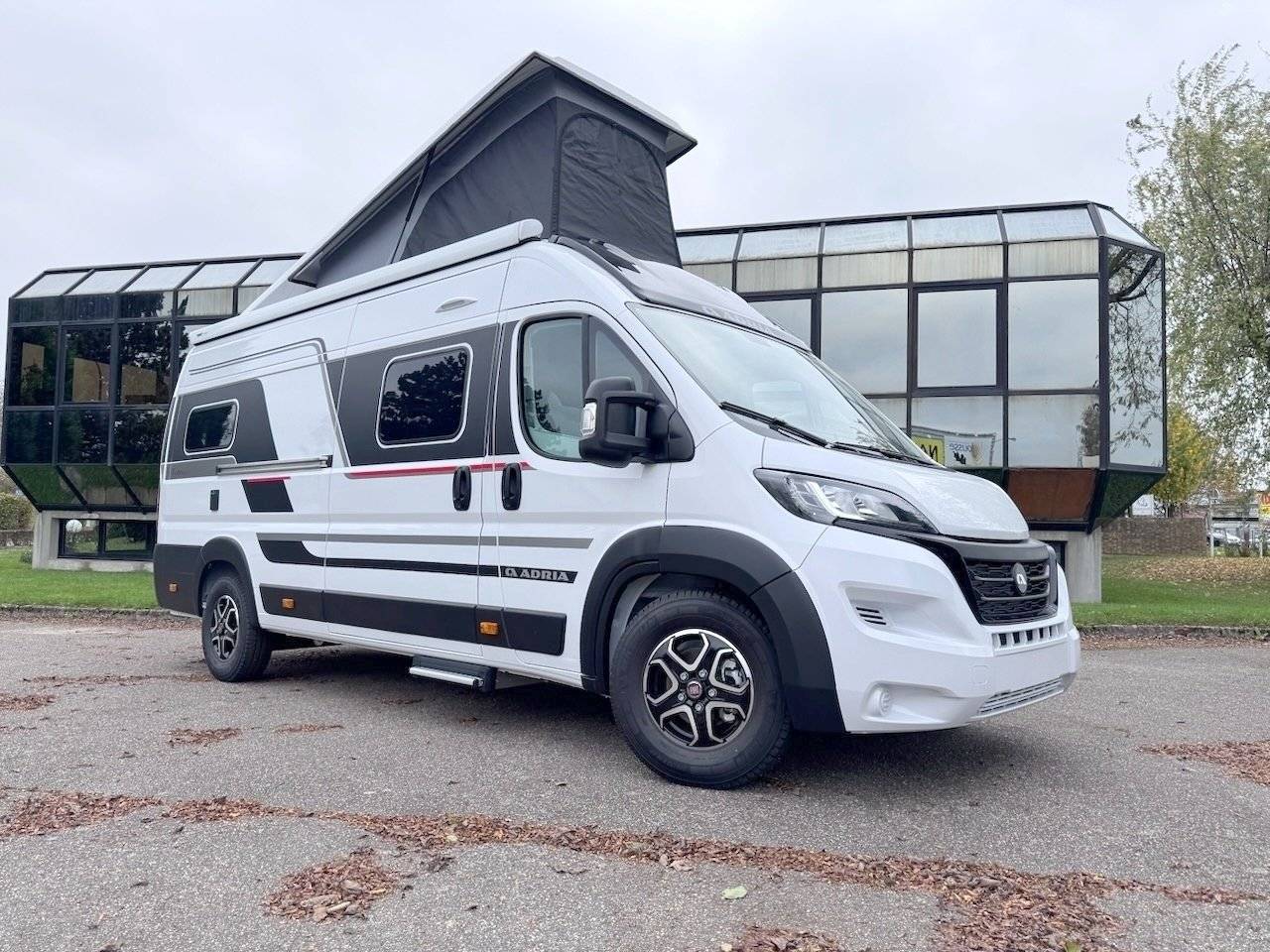 Adria Adria twin 640 sport SGX