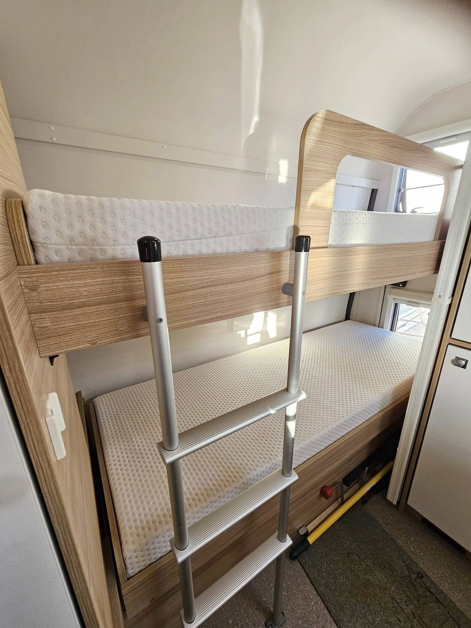 Dethleffs Camper 560 FMK