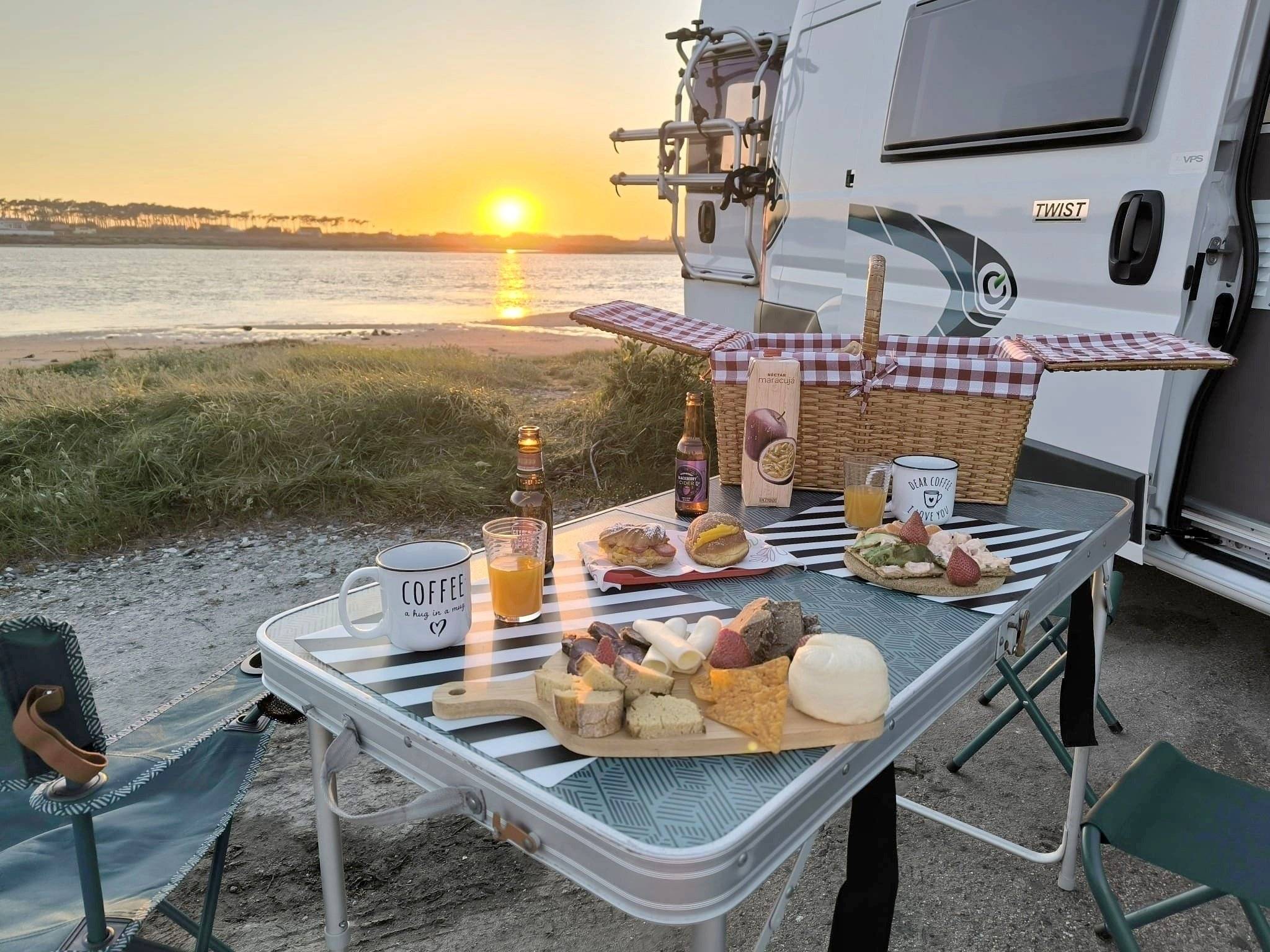 Dinette Fiat Fiat Multijet 2   2,3 L   130 CV - Yescapa