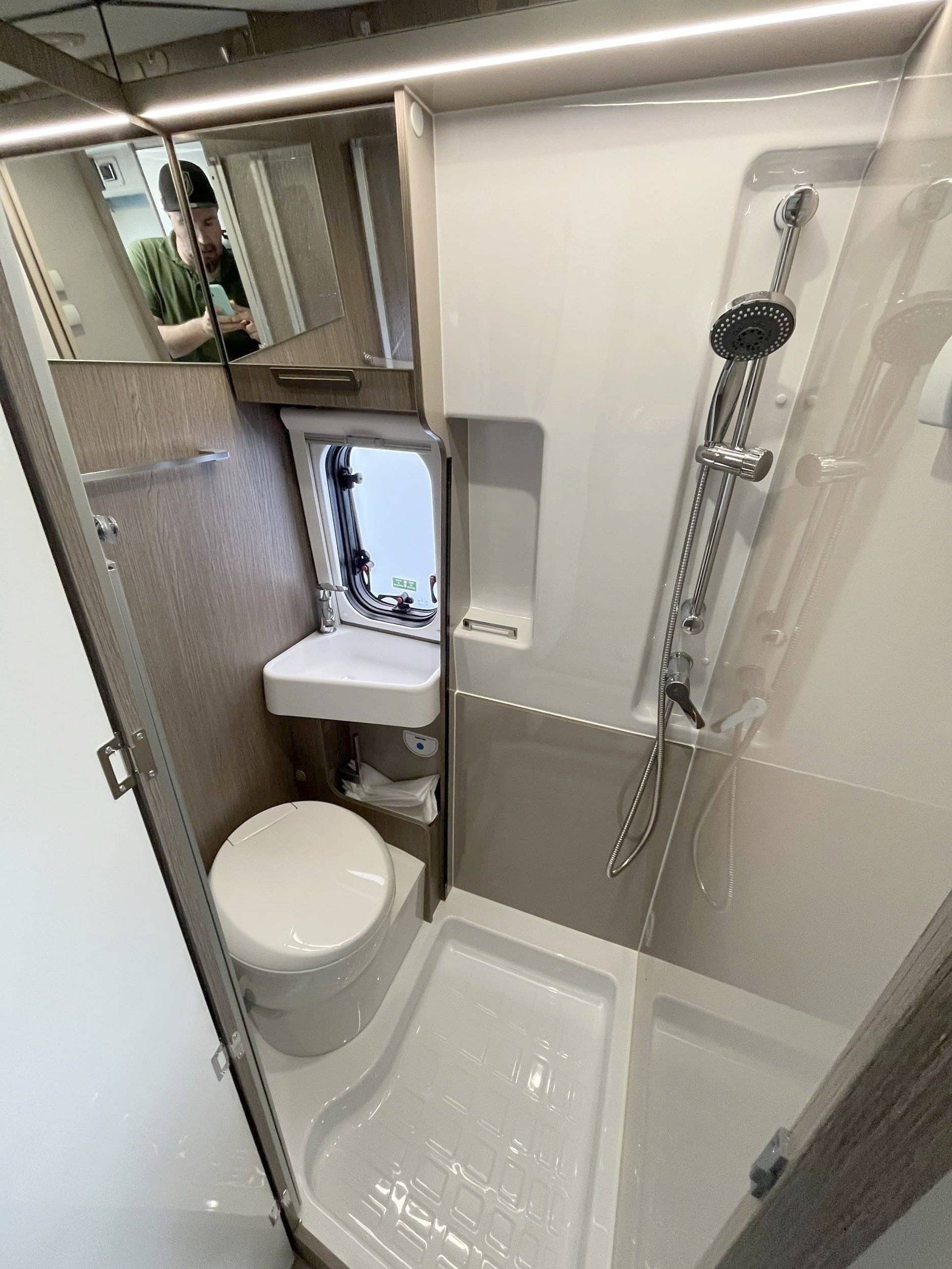 Chausson V690 Road Line Premium