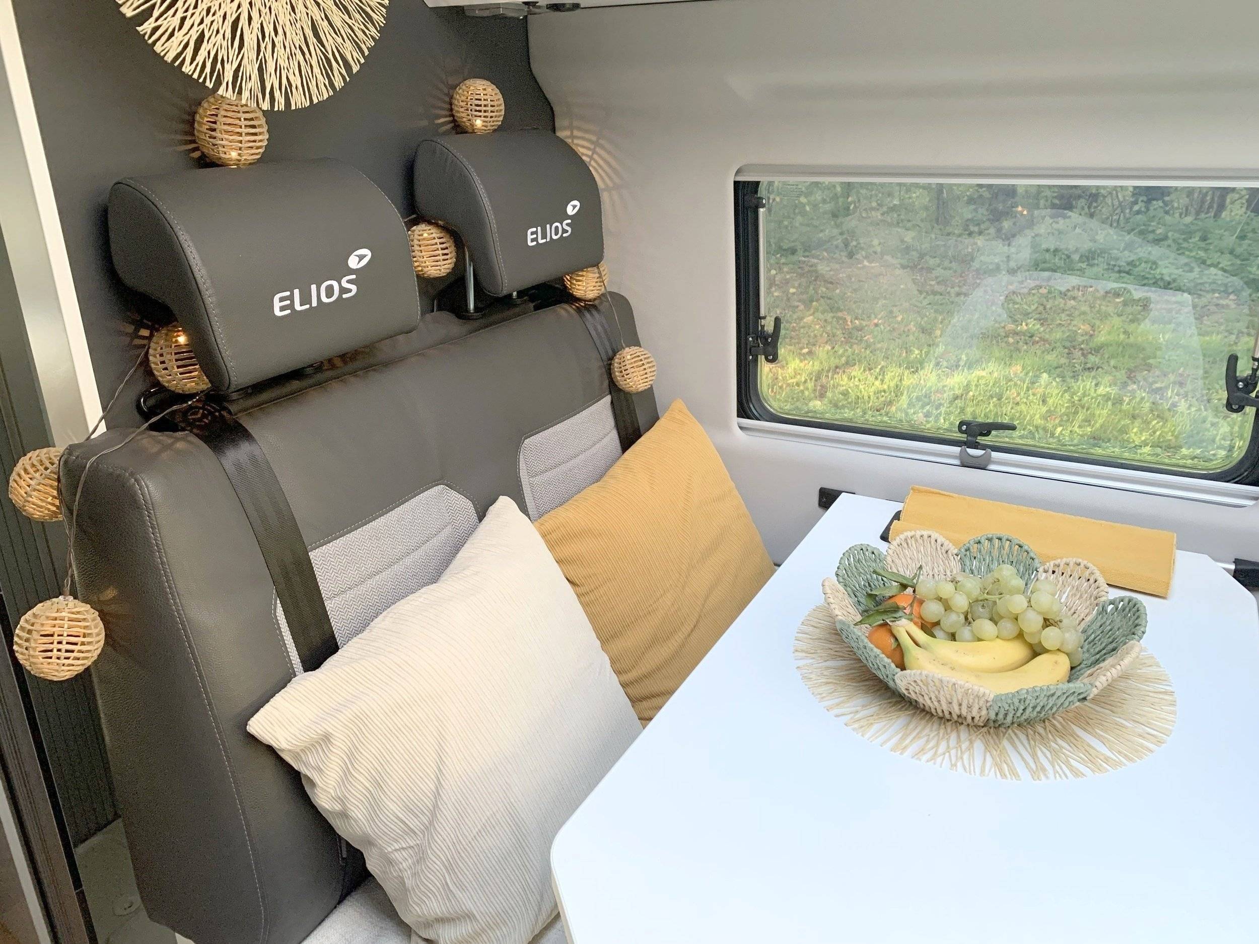 Dinette Fiat Ducato 2,2 140ch - Yescapa