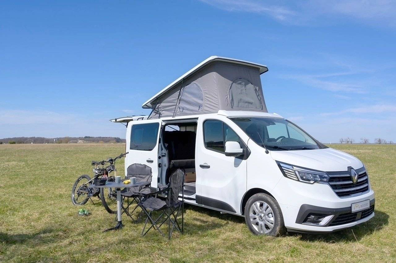 Mooveo &amp; Pilote "NASA"