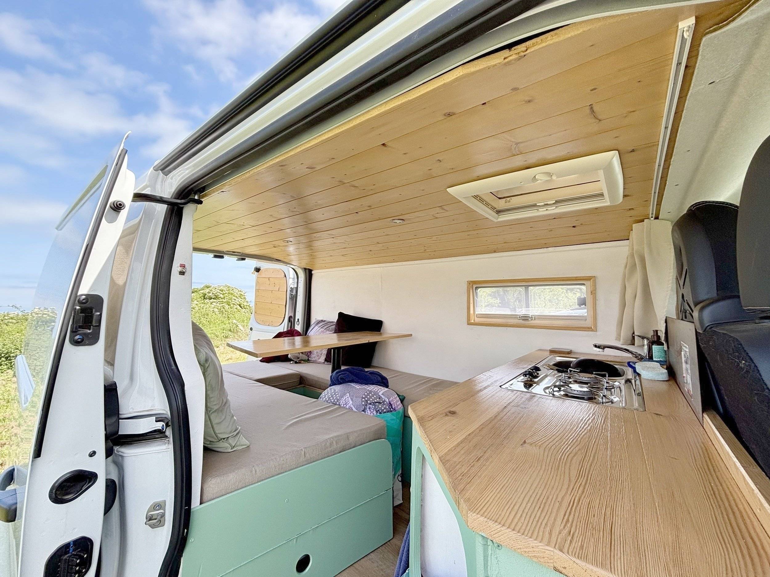 Renault Trafic L2H1 2 l 140 ch