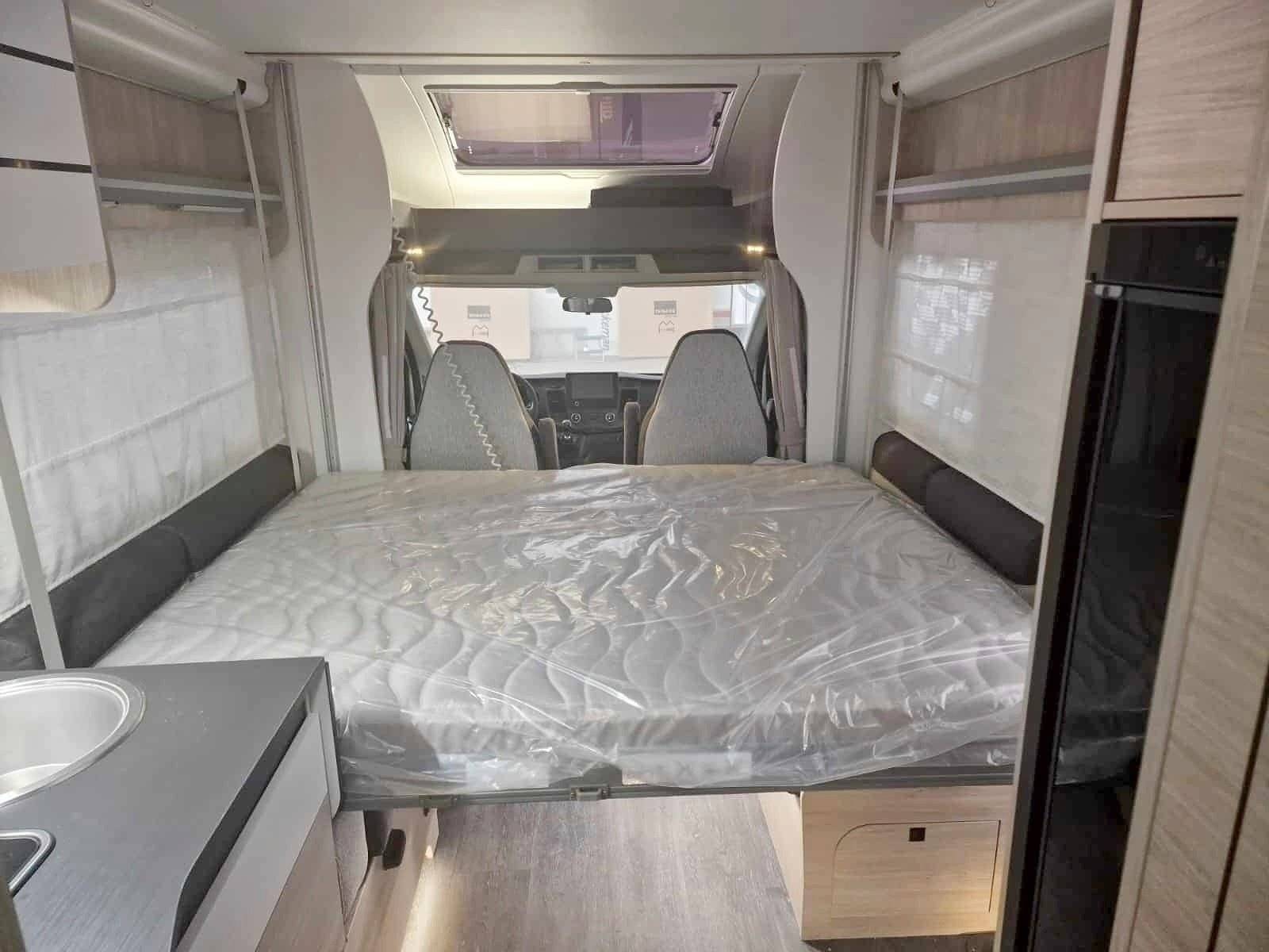 Challenger 380 GRAPHITE