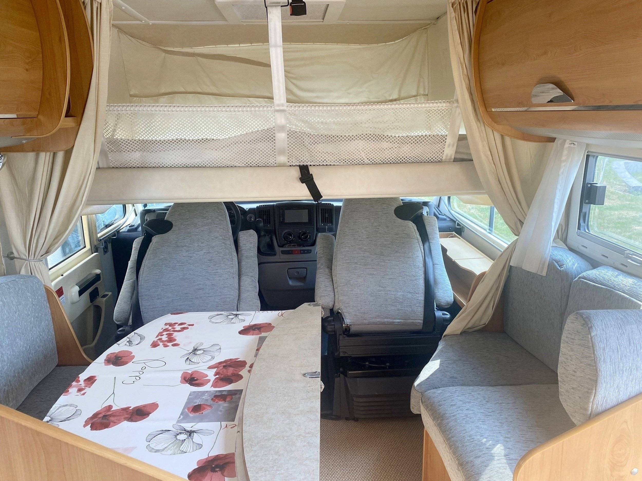 Berth Fiat 35 Light 2,3 l 130 ch. - Yescapa