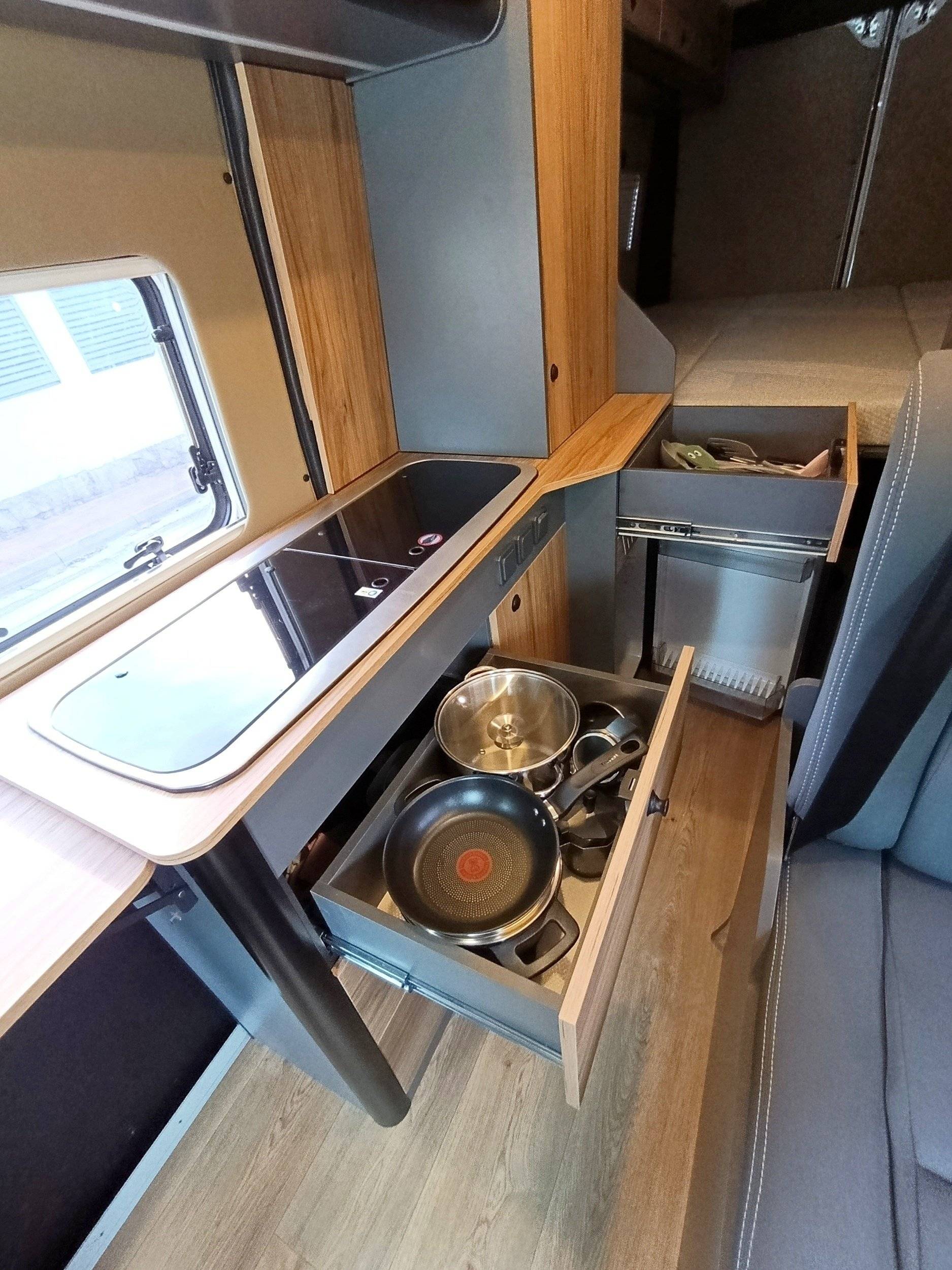 Comedor Fiat Ducato 250 - Yescapa