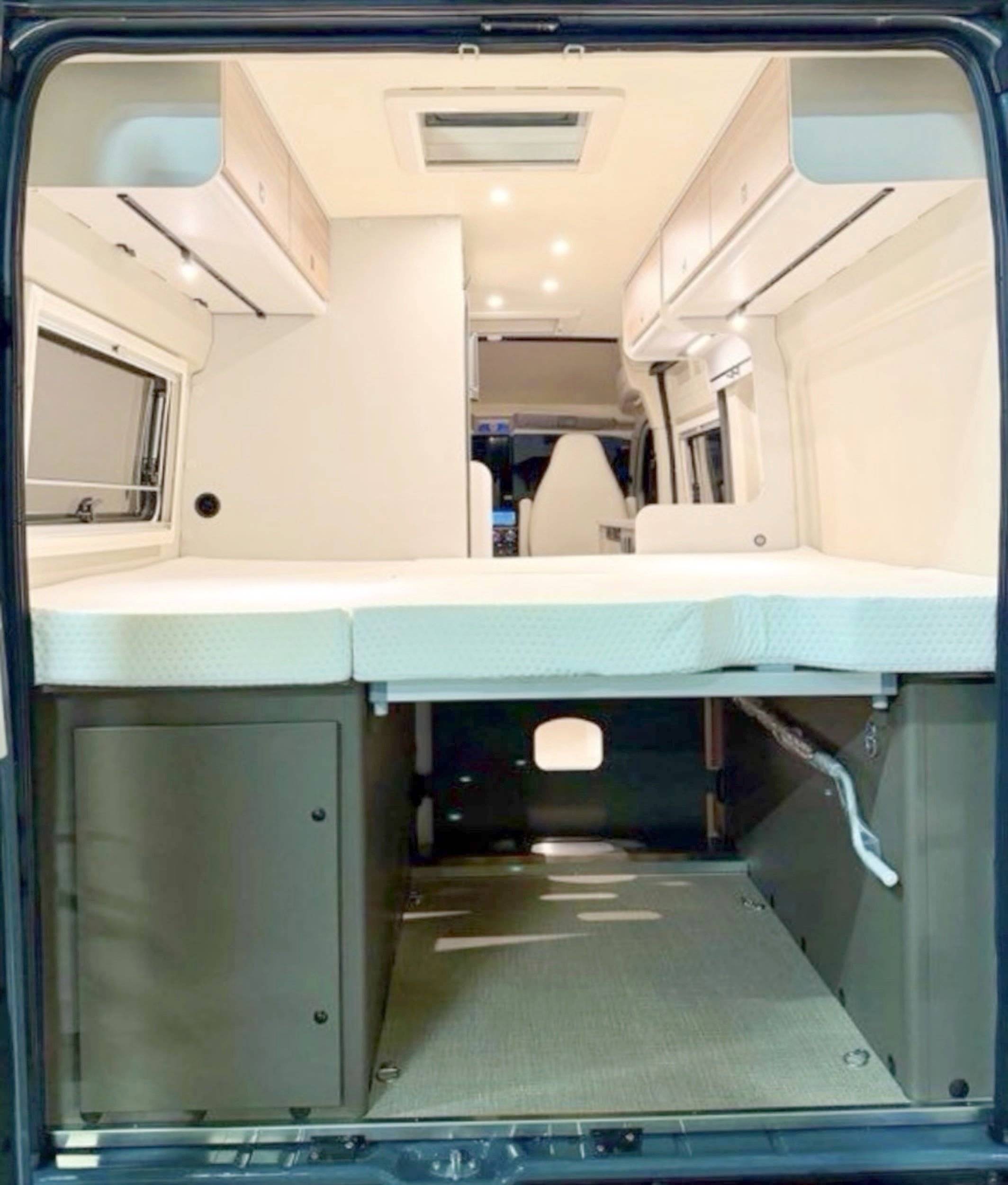 Bürstner C 600