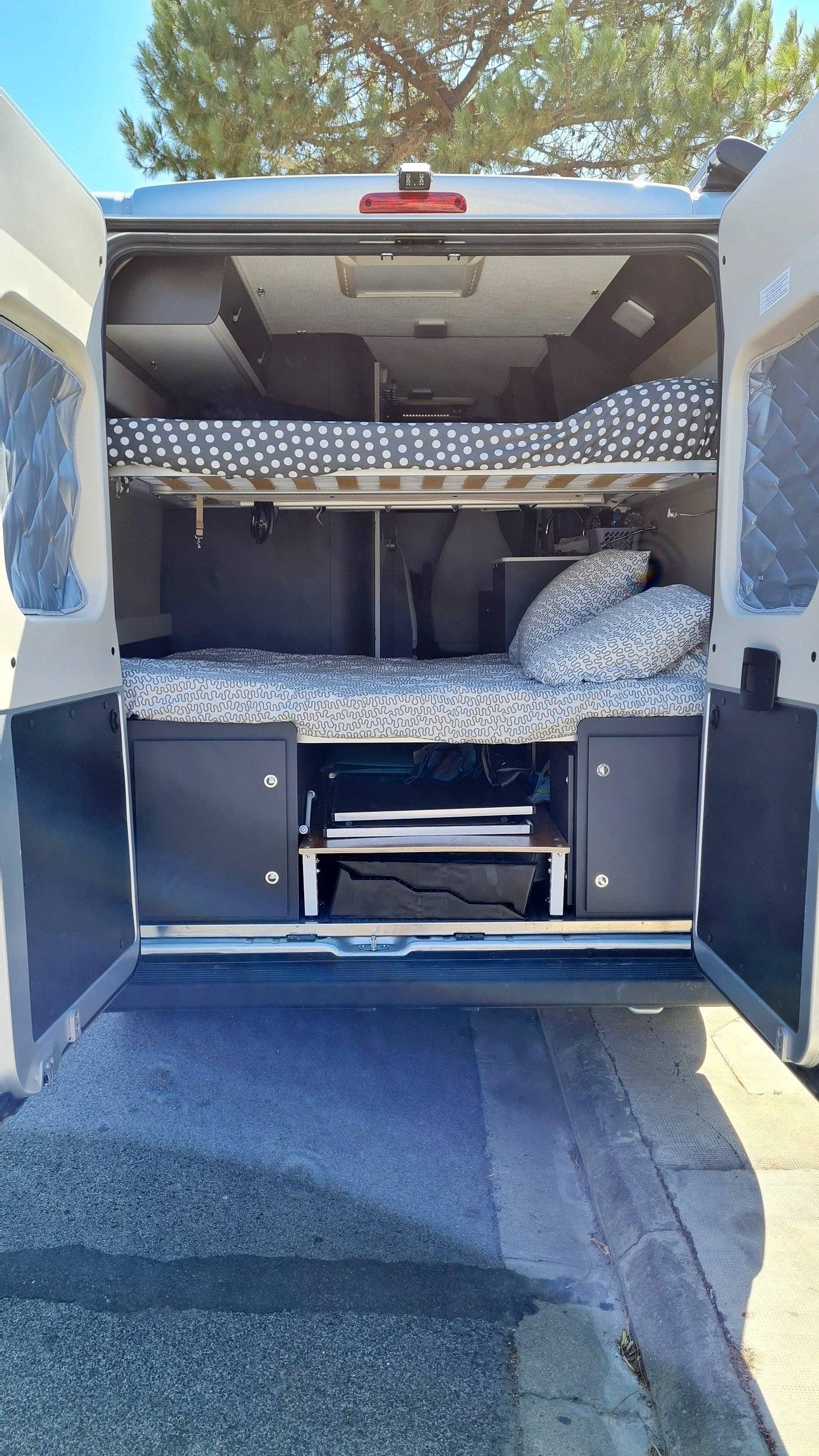 Slaapplaatsen Fiat Ducato 2,3 l 148 ch - Yescapa