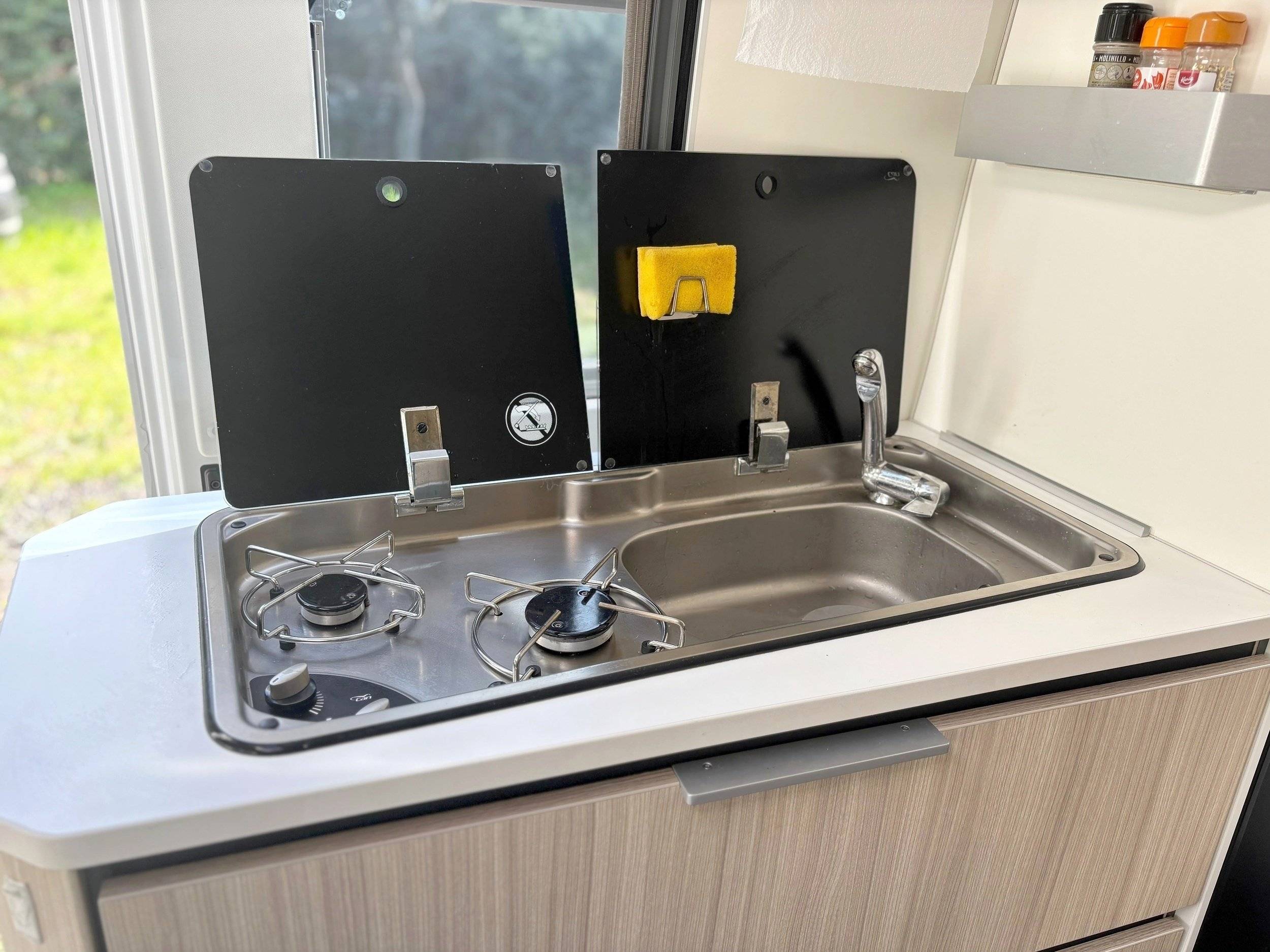 Adria  Adria Twin 600 SP