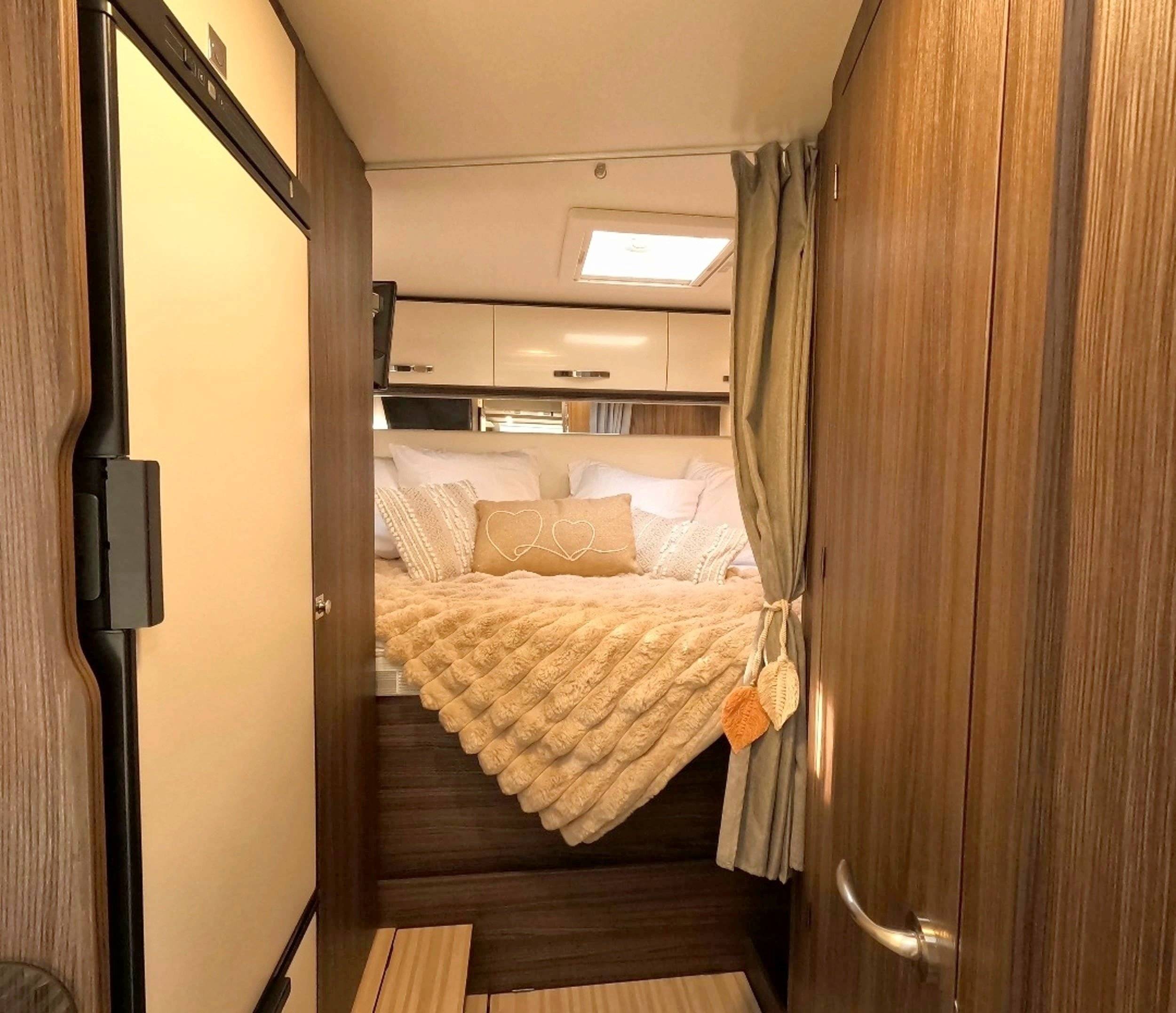 Benimar Tessoro 440 up