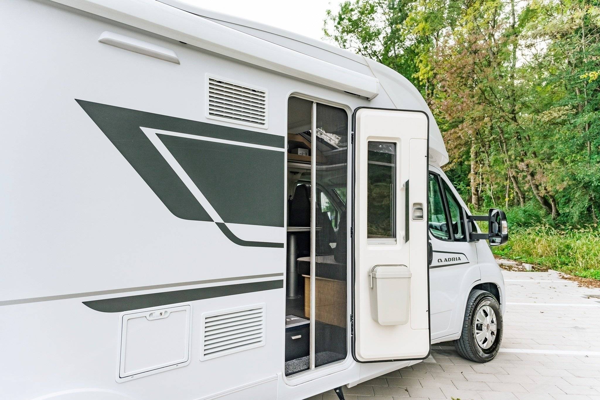 Adria Matrix 670 SL