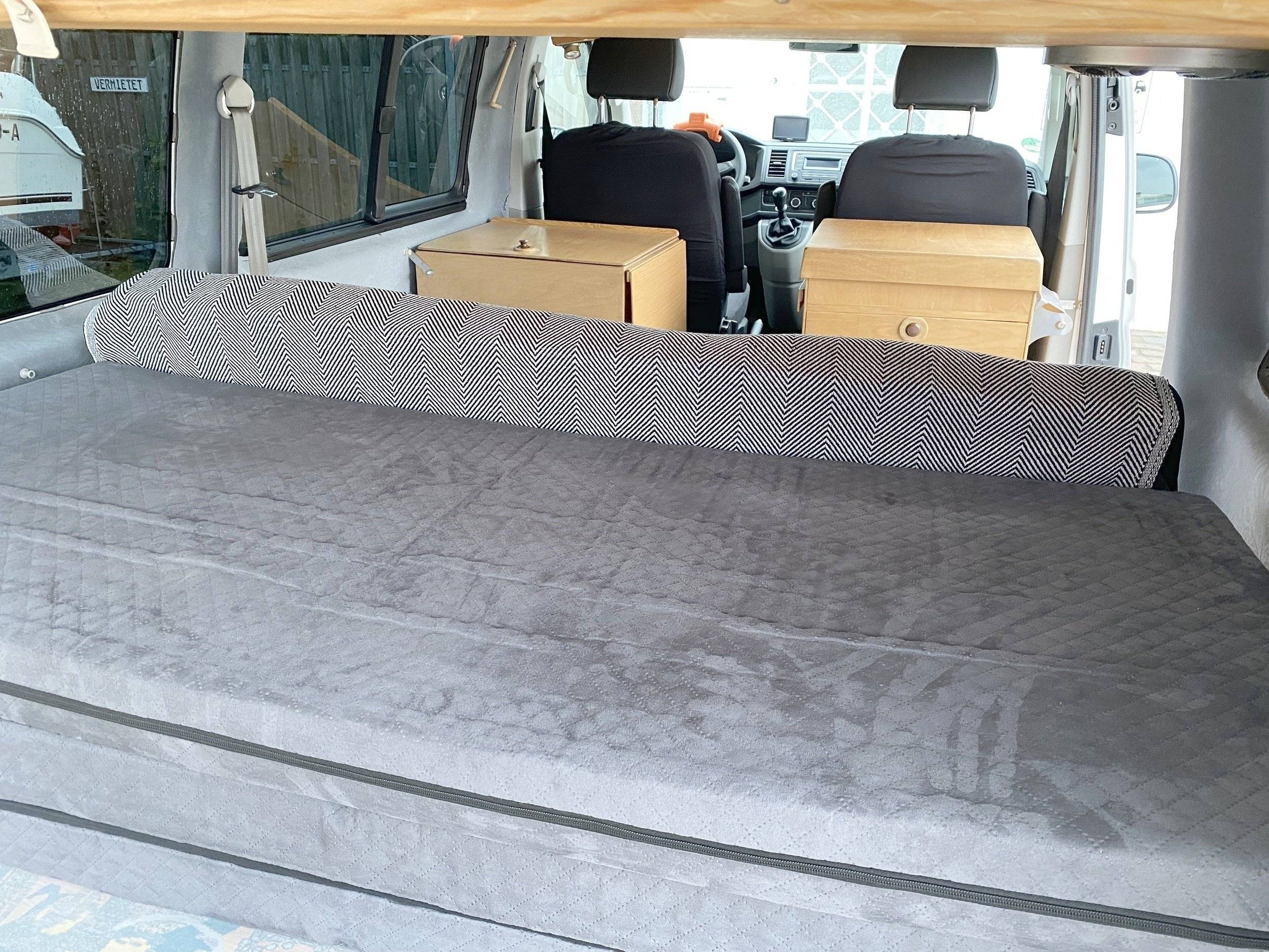 Eigenausbau VW T6 Wolf-6