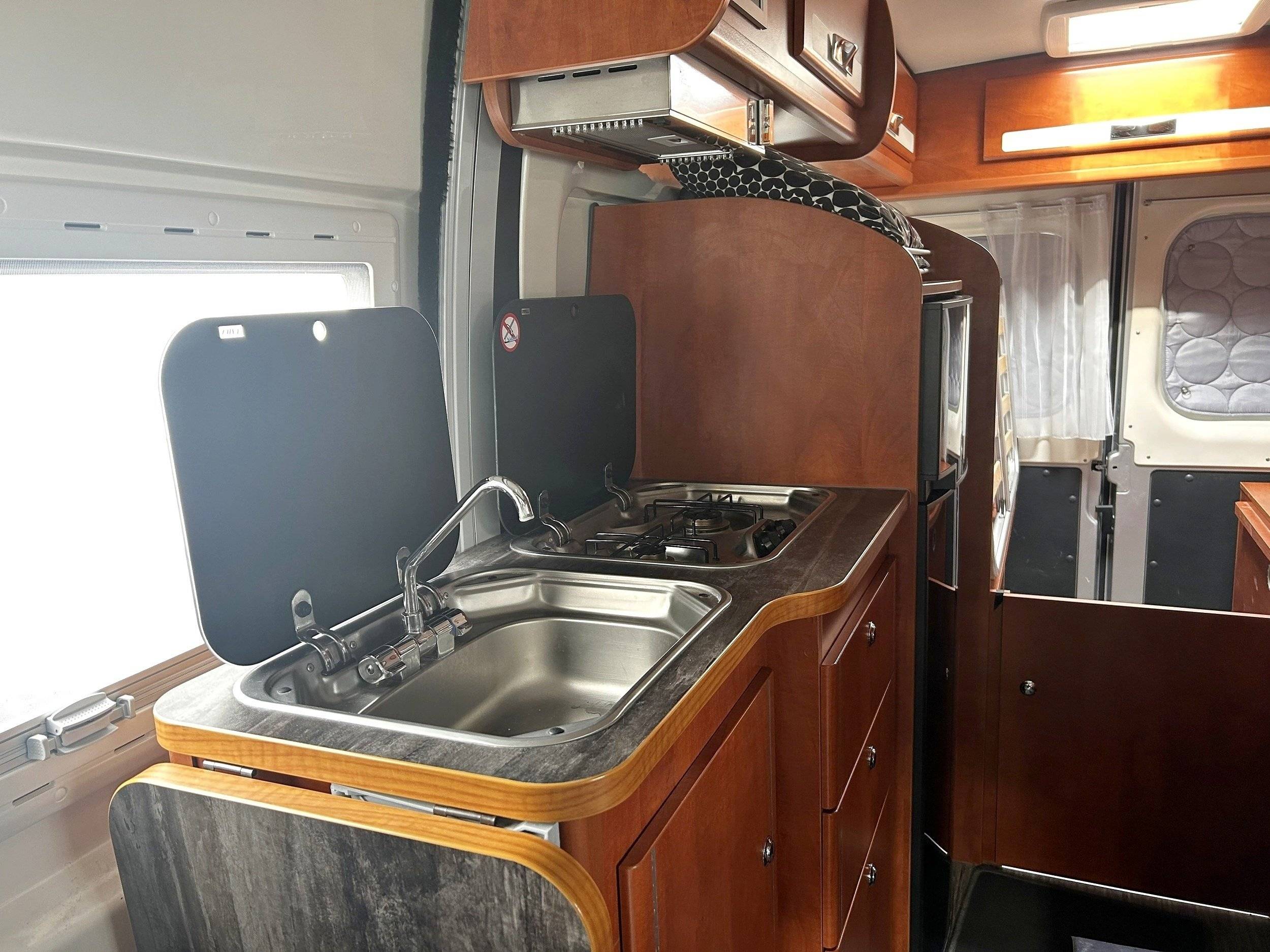 Font Vendôme font vendôme leader camp