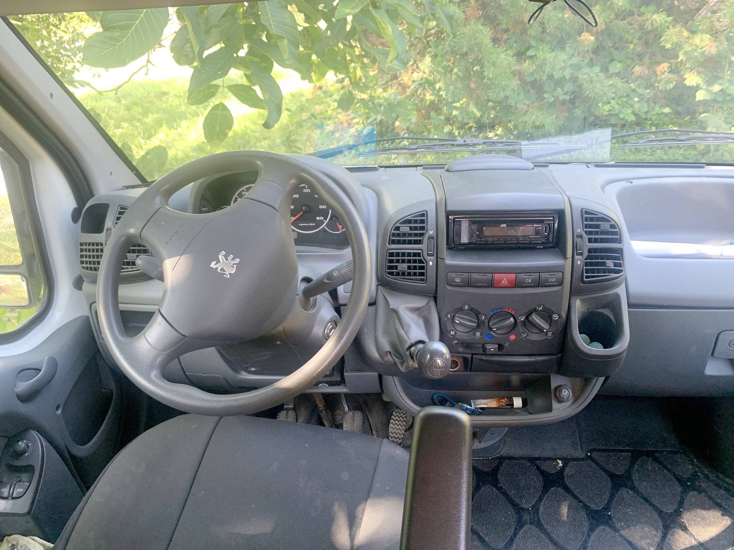 Peugeot Boxer 2,2 l hdi 130 ch