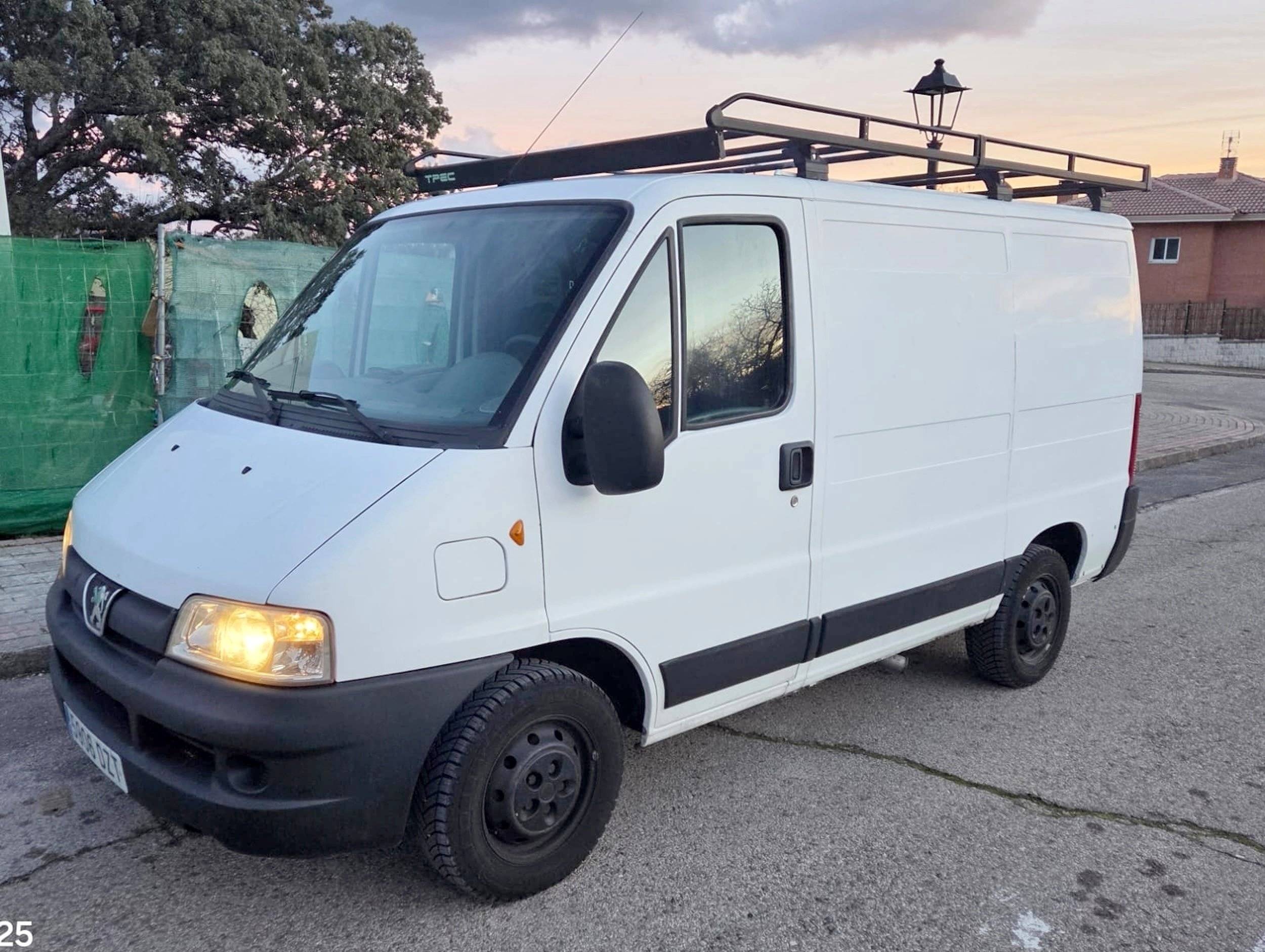 Peugeot Boxer 2,2 l 120 ch.