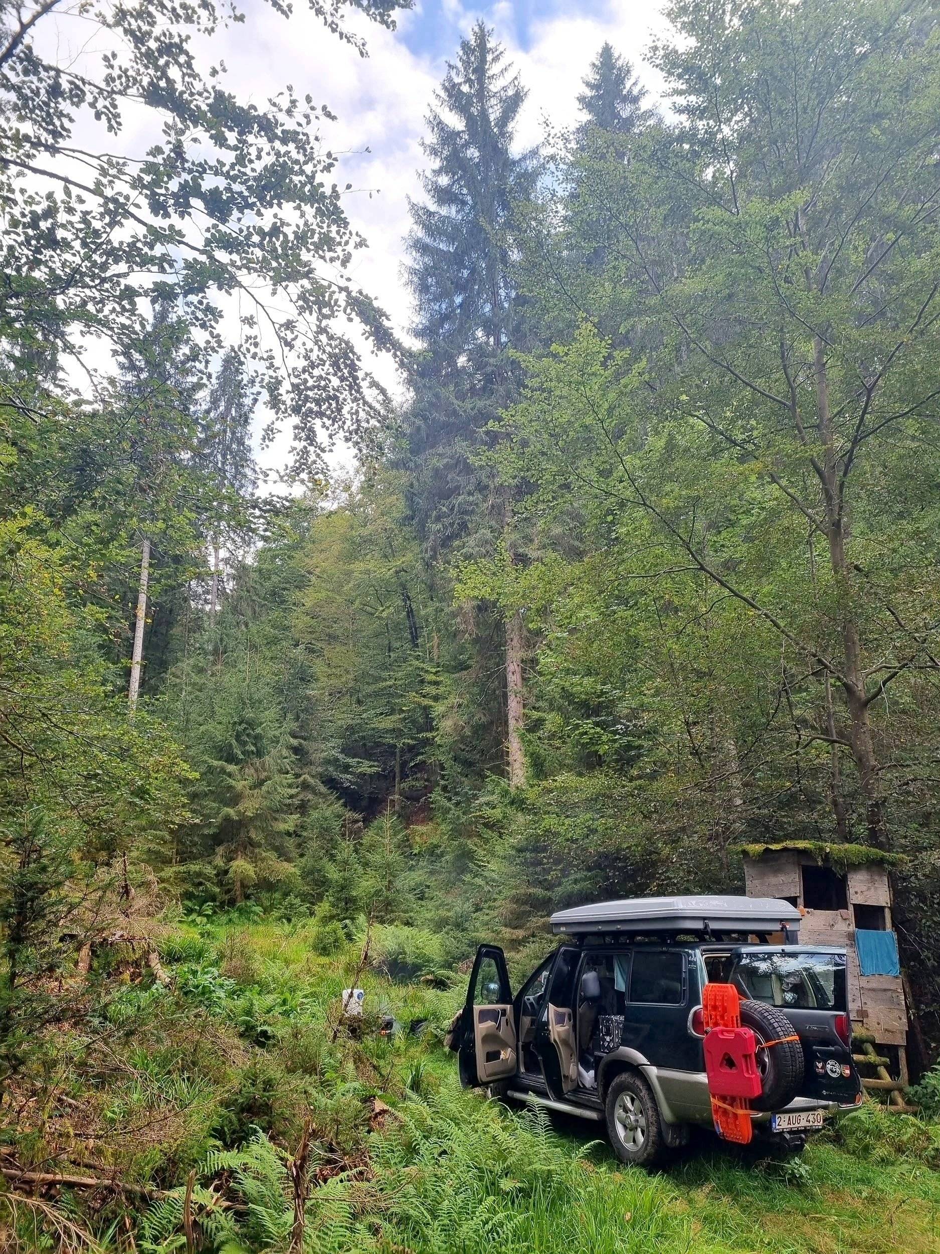 Trigano Nissan Terrano 2.7 tdi