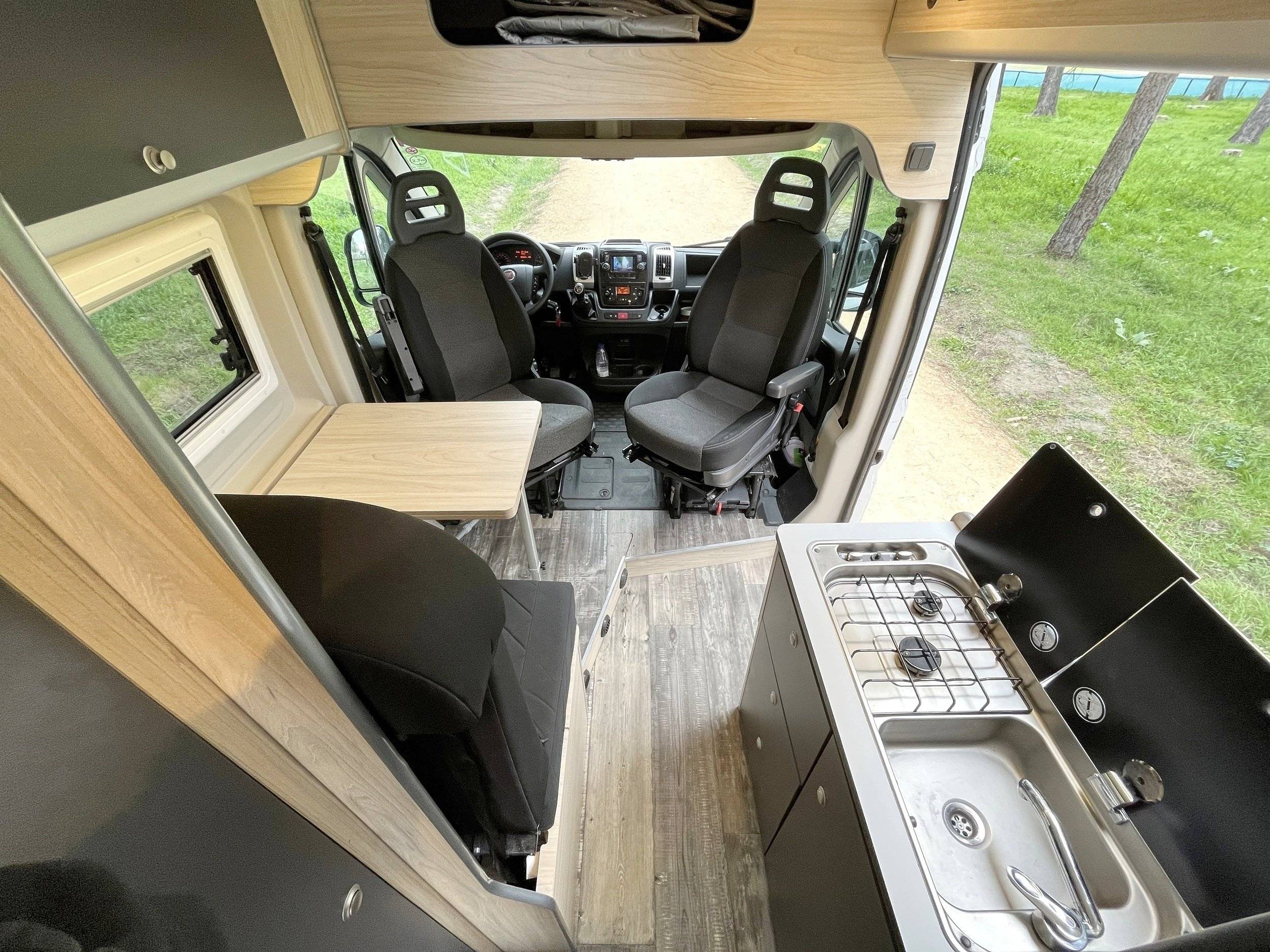 Camper Track 2,3 l 130 ch