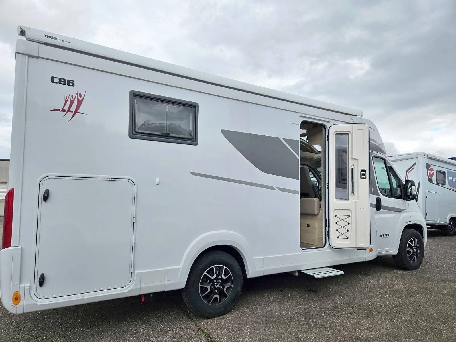 schräge Vorderansicht Peugeot Peugeot boxer - Yescapa
