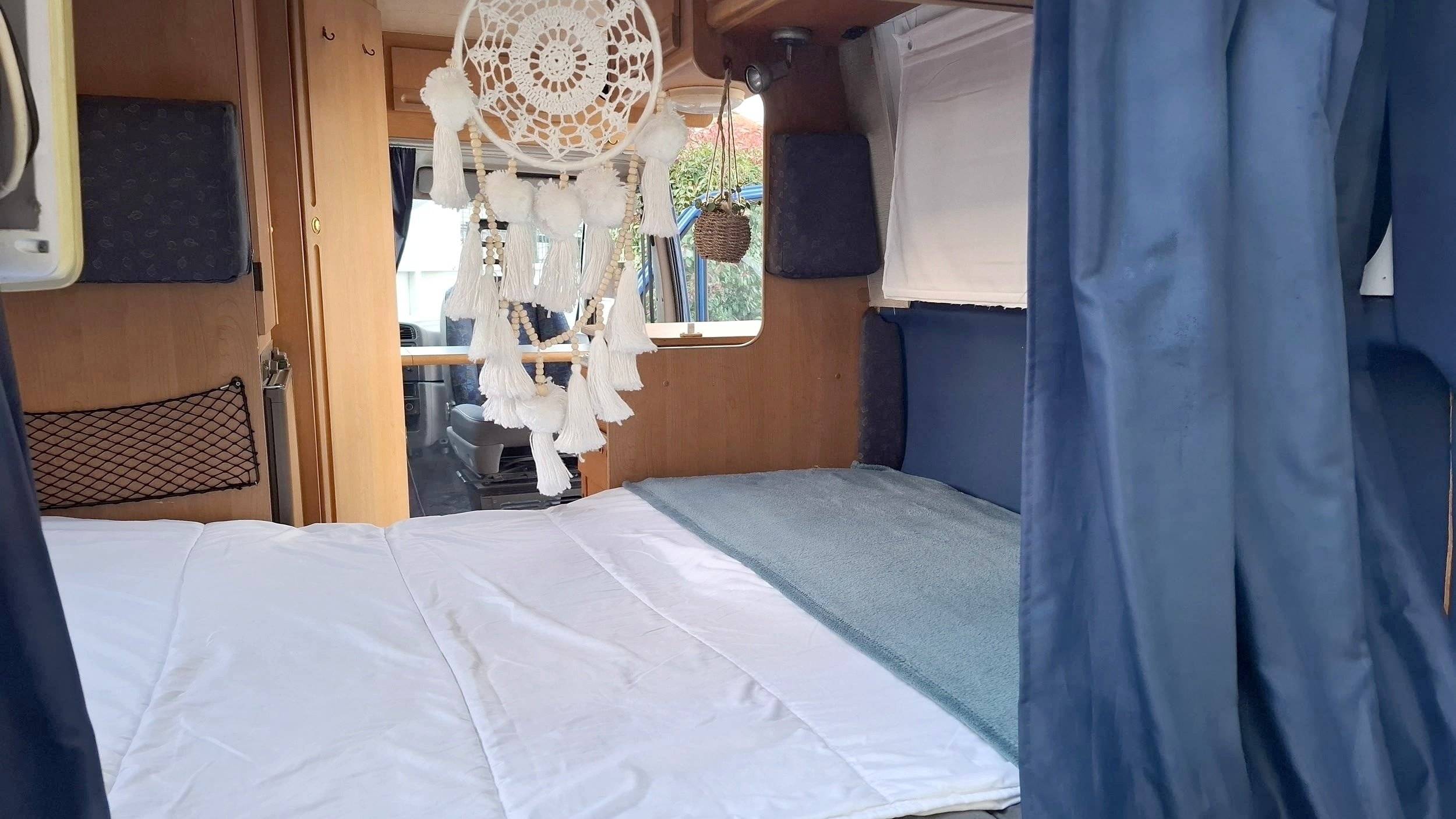 Berth Peugeot boxer HDI 100ch - Yescapa