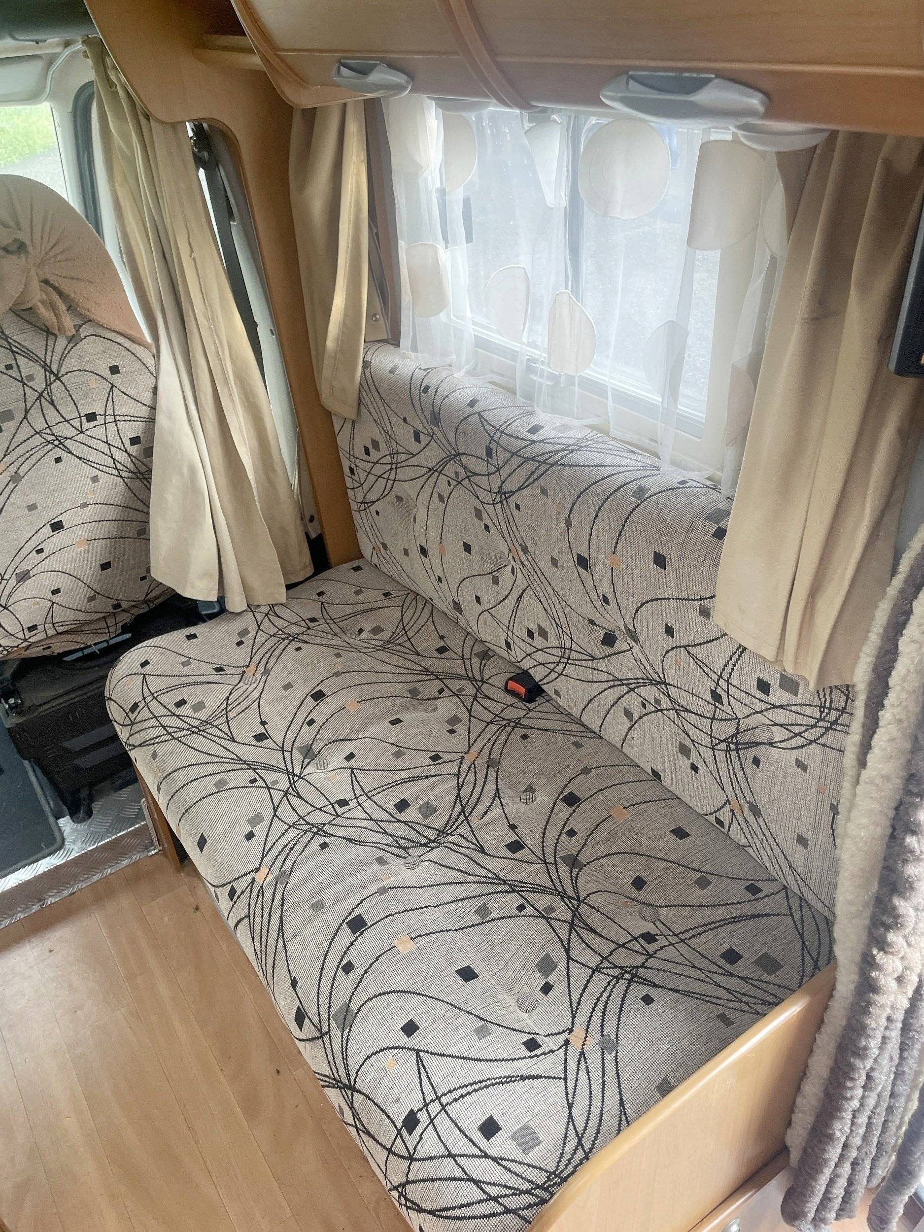 Adria Jumper 2,0 l 130 ch