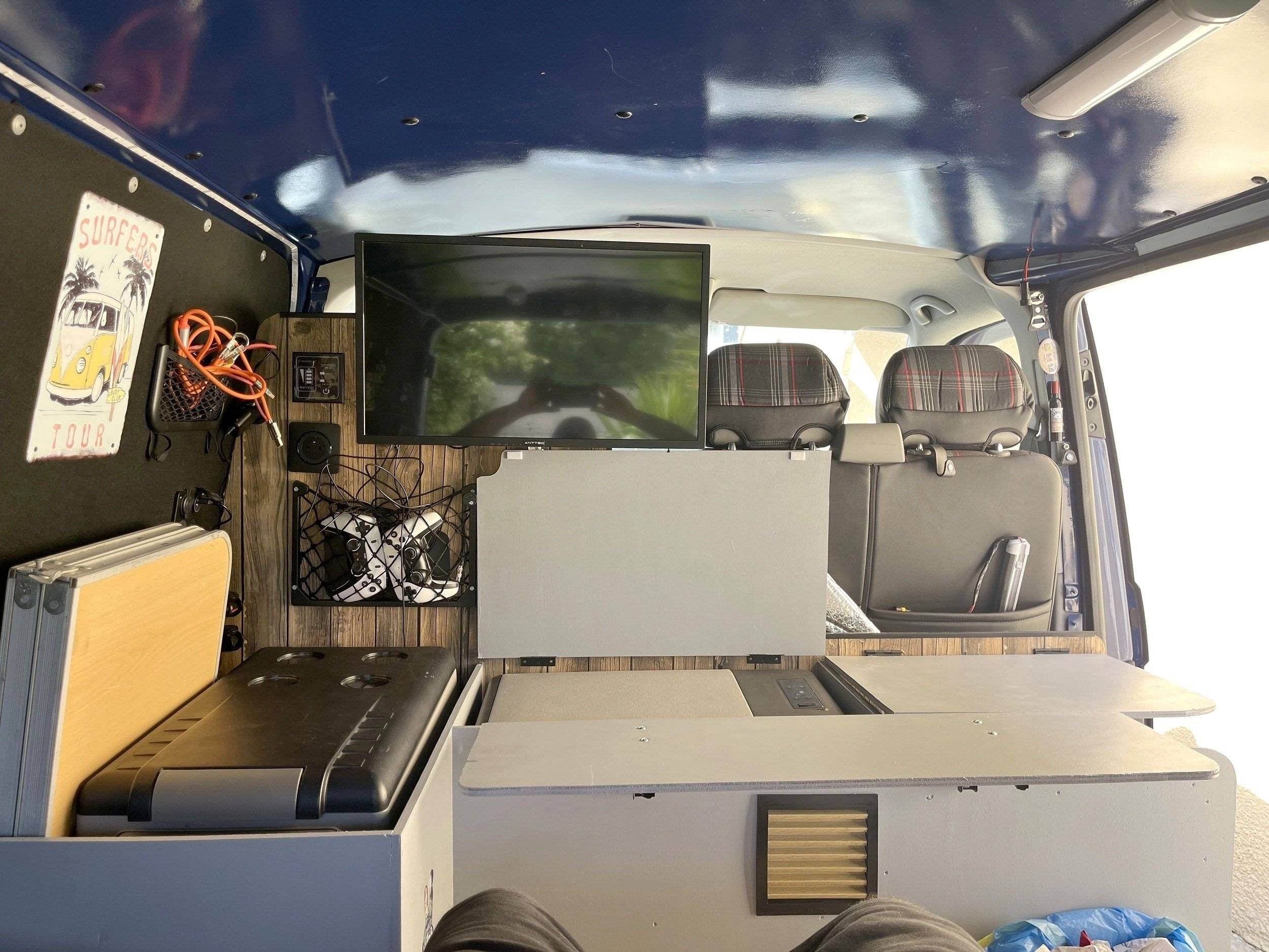 Volkswagen T5 2,0 l 102 ch