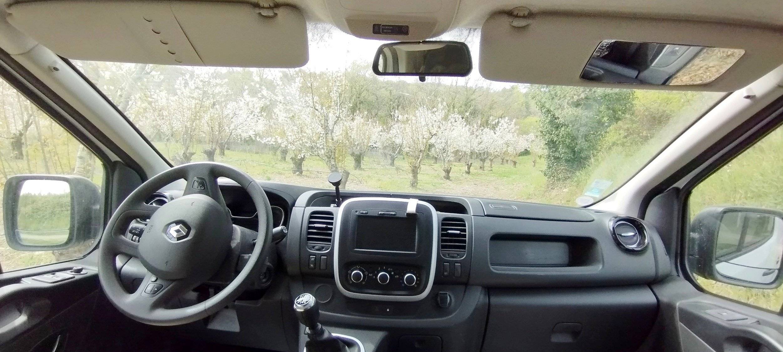 . TRAFIC III L1H1 ("Grand confort")