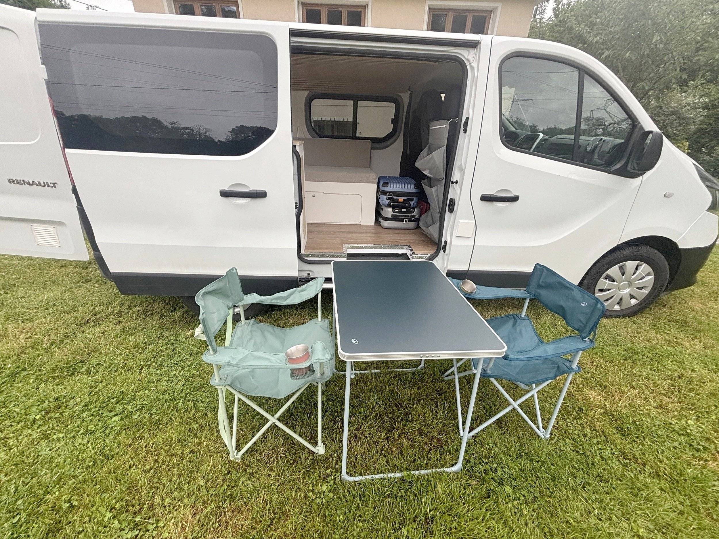 Menjador Renault Trafic 1,6 l 115ch - Yescapa