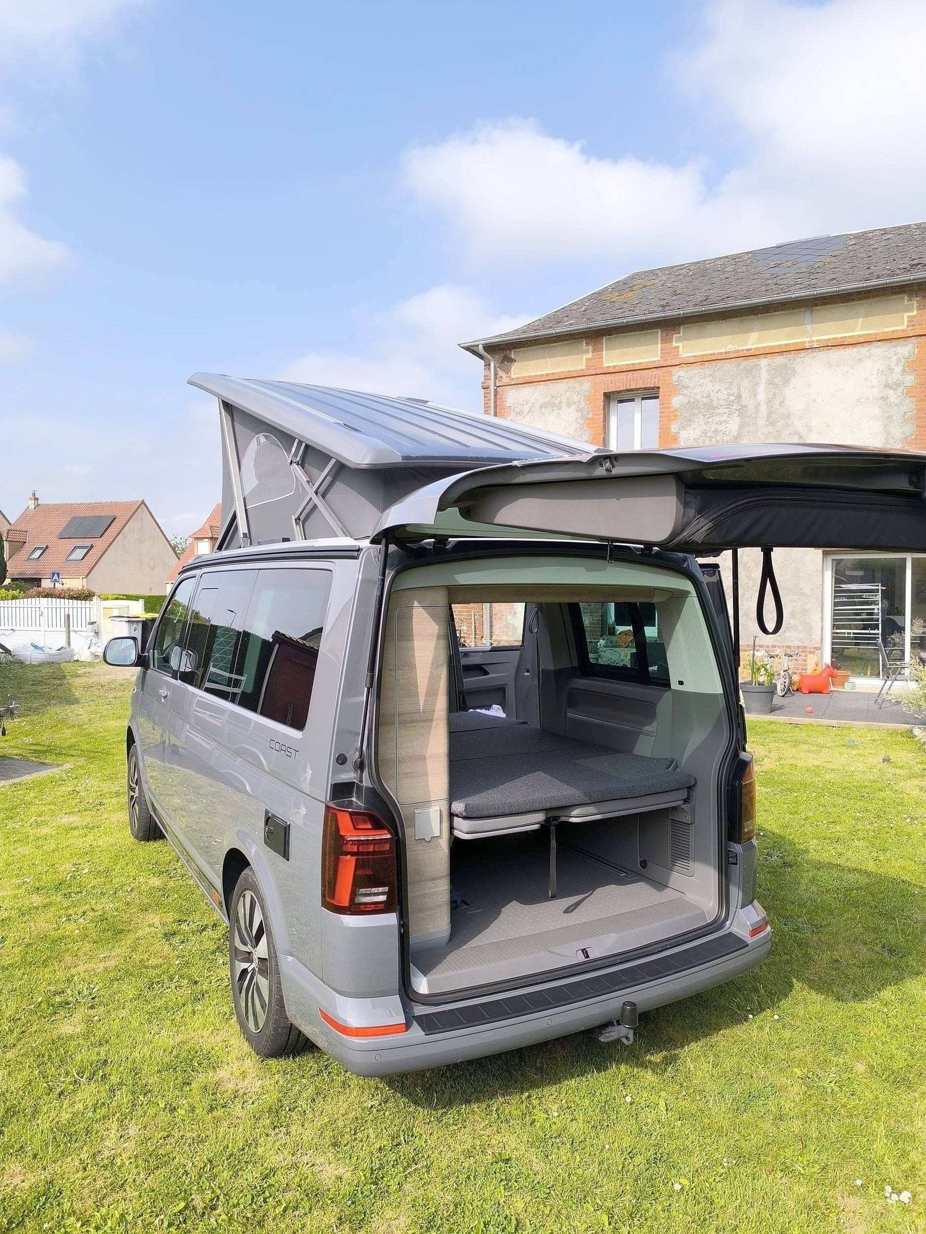 Volkswagen T6.1 California Edition