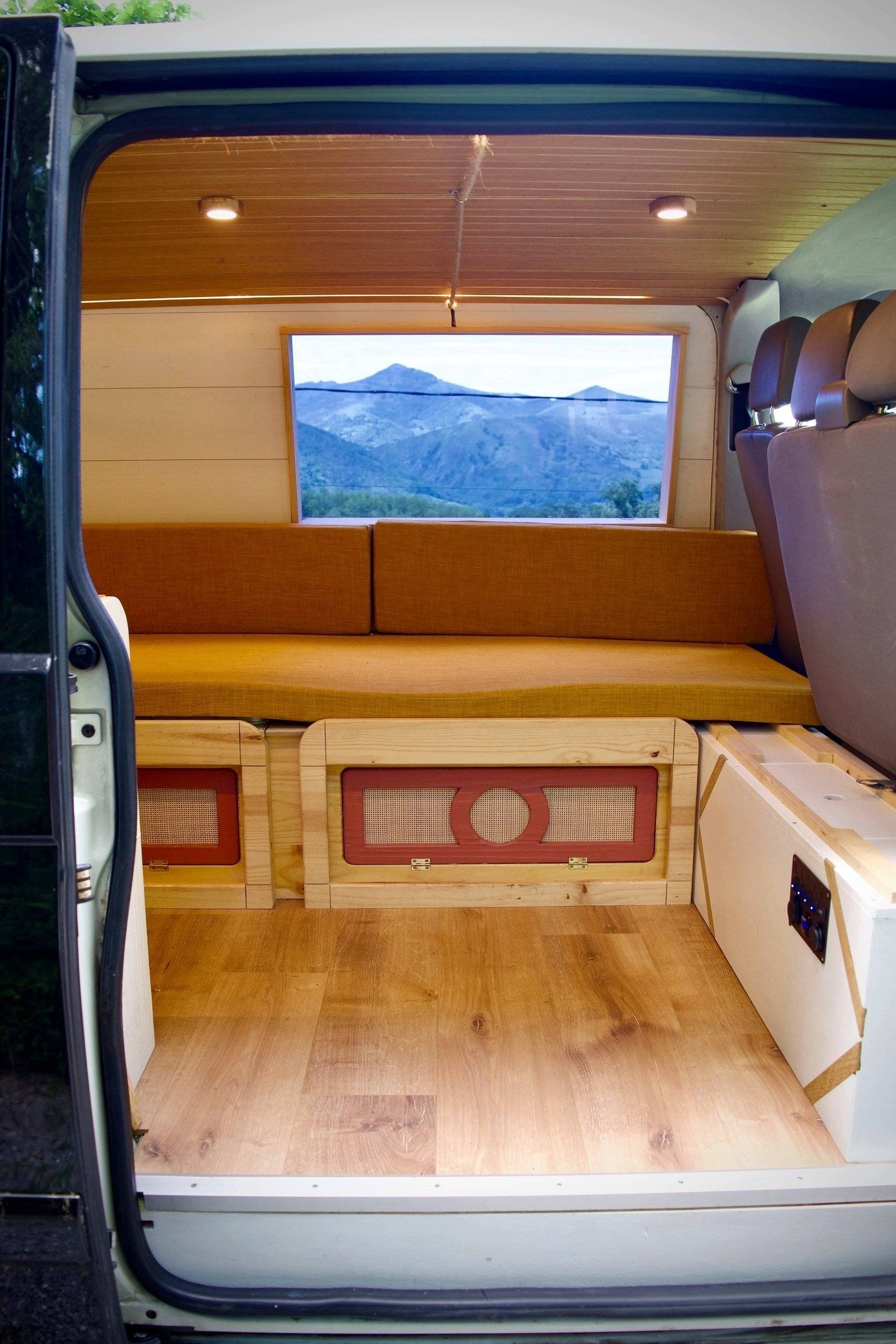 REEF CAMPER T5 2,5 l 130 ch