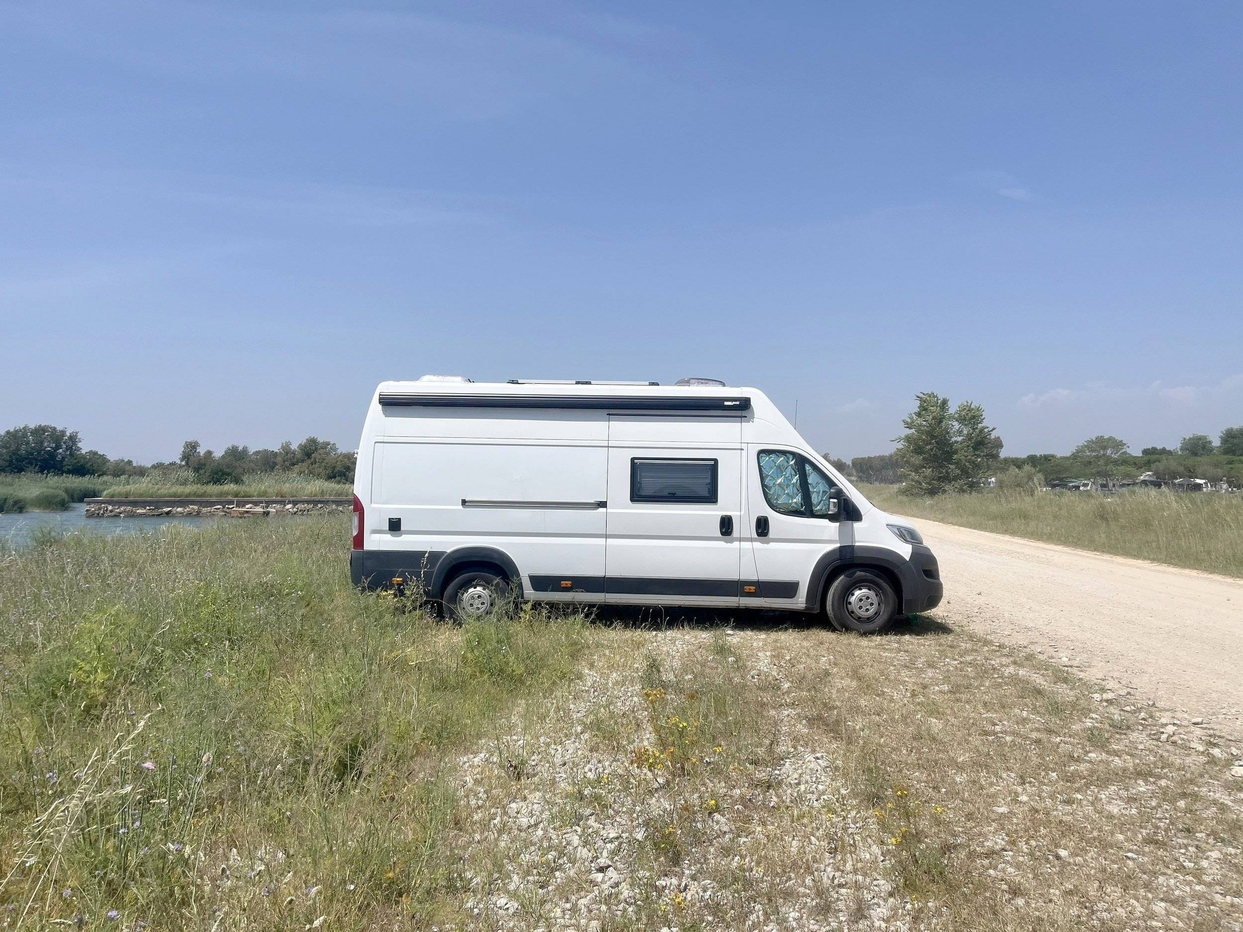 schräge Vorderansicht Citroën Citroën jumper - Yescapa