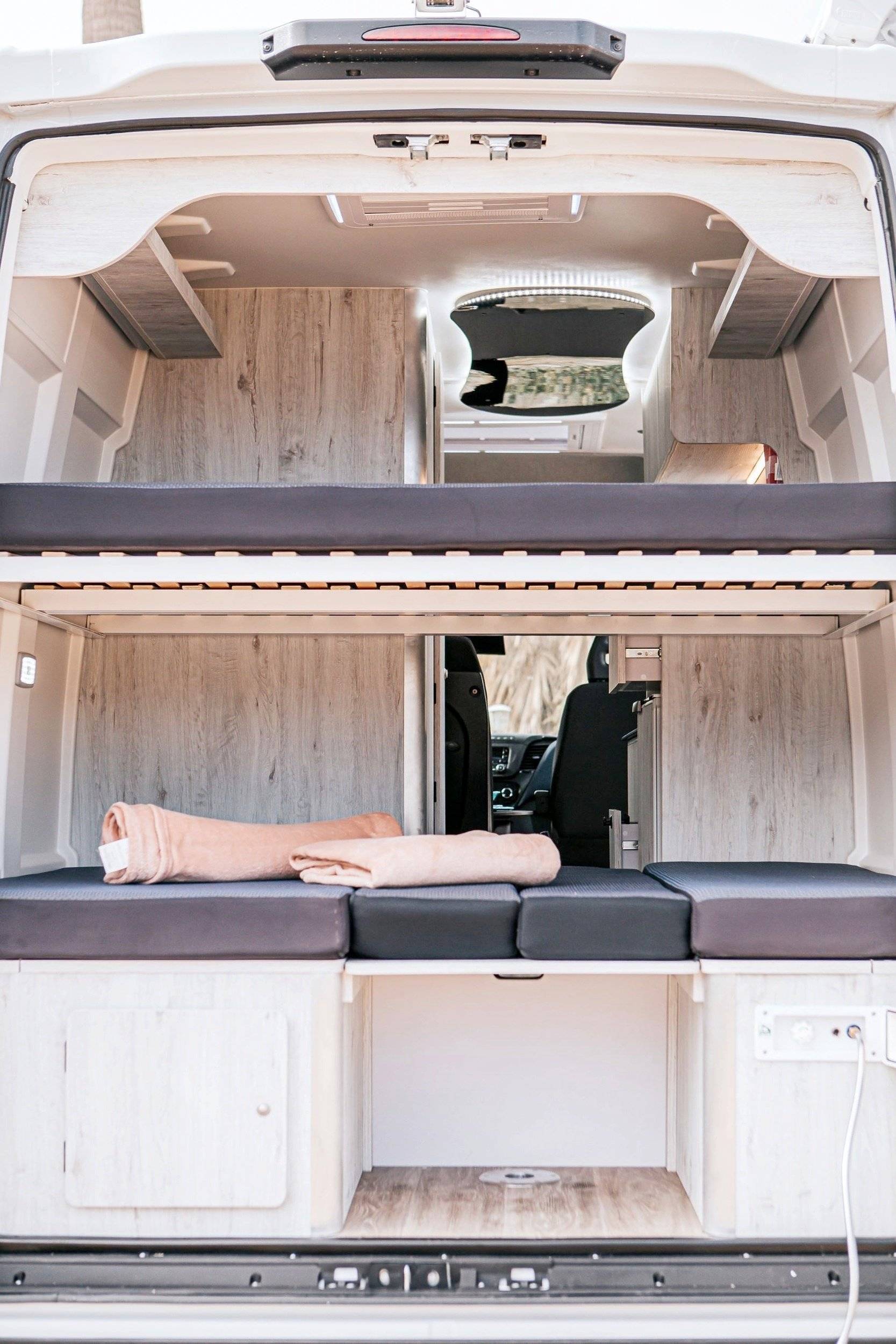 Camper Track Camper Eurogaza