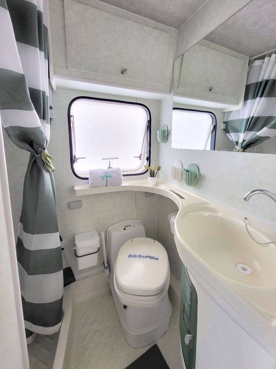 Rimor Transit 2,4 l 115 ch