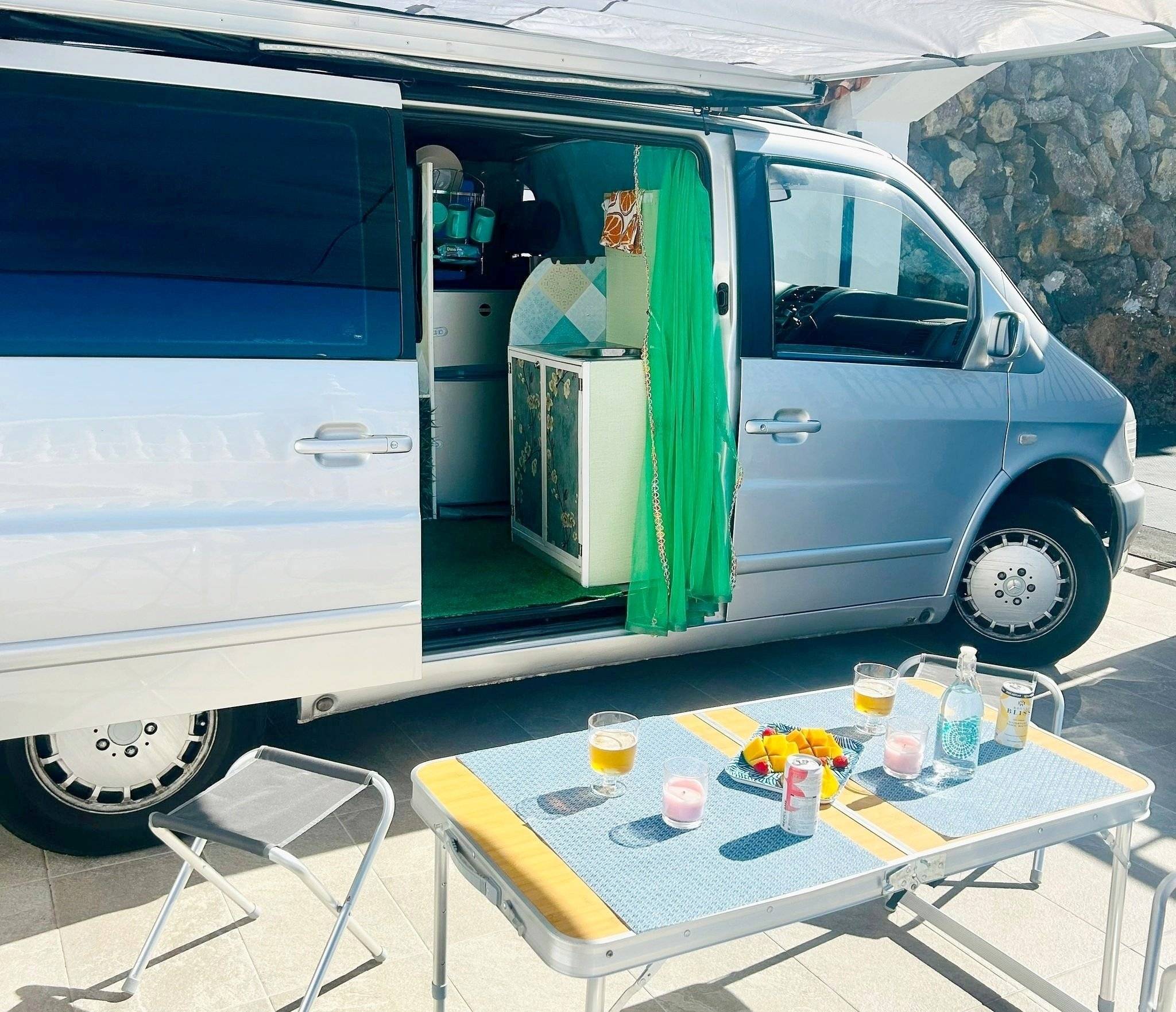 Menjador Mercedes Vito 2,0 l 114 ch - Yescapa