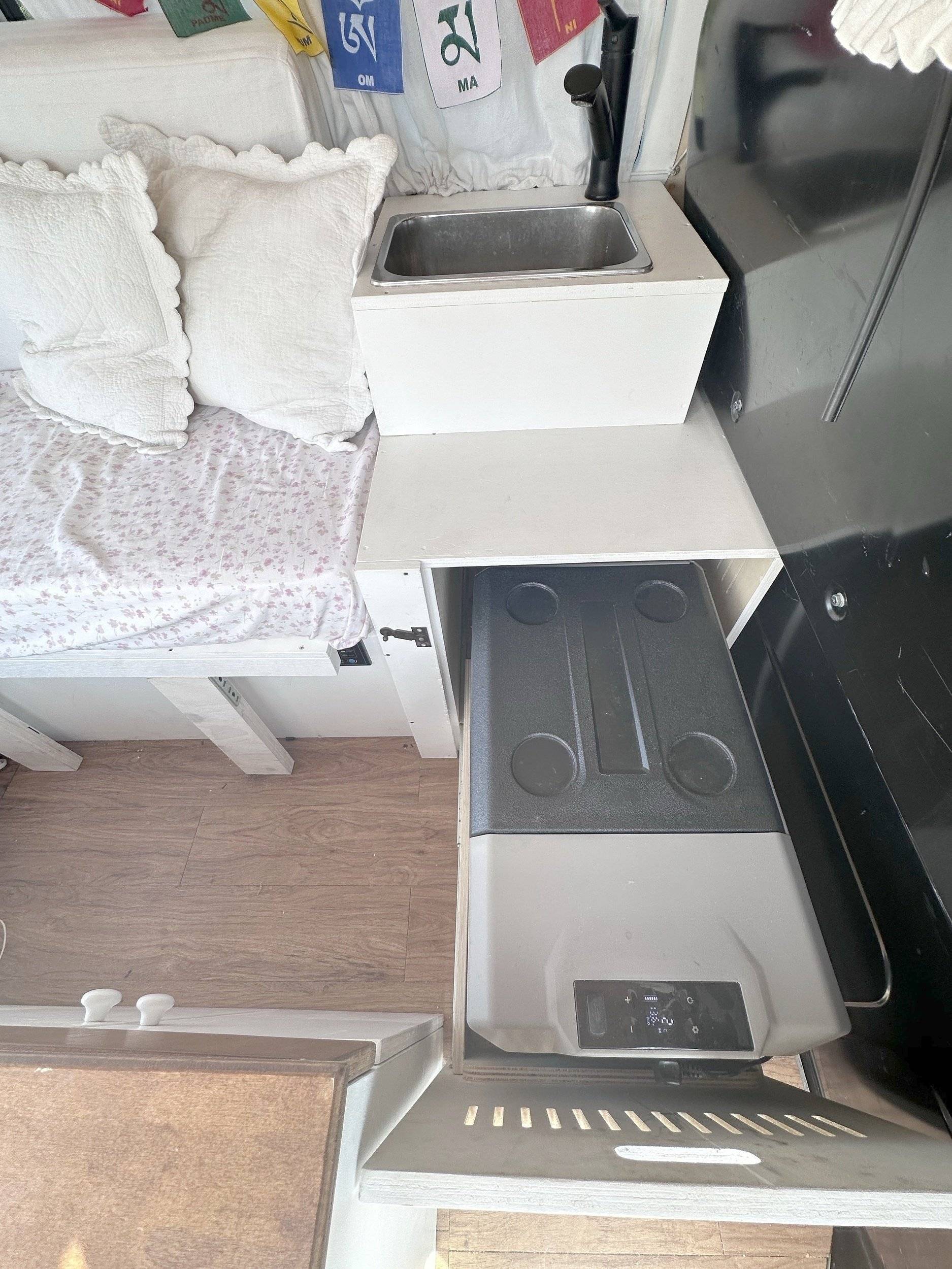 caracas T6 2 l 102 ch